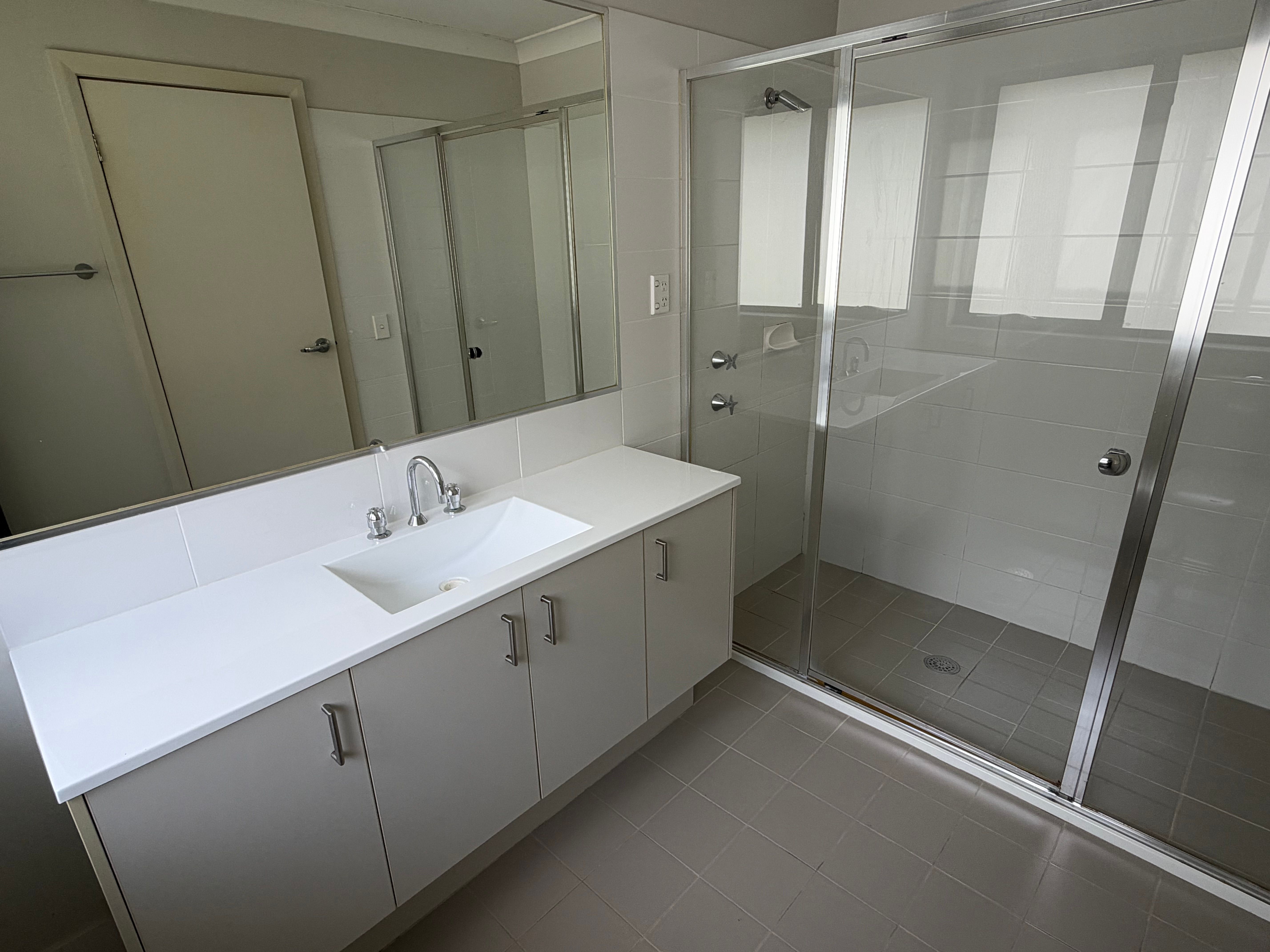 38 Kippax Avenue — photo 6 of 13