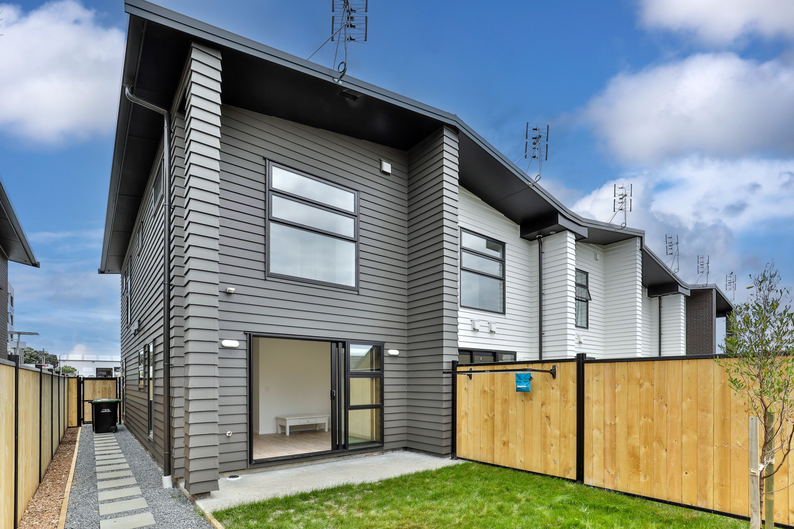 44 Rauemi Way, Te Atatu South, Waitakere City