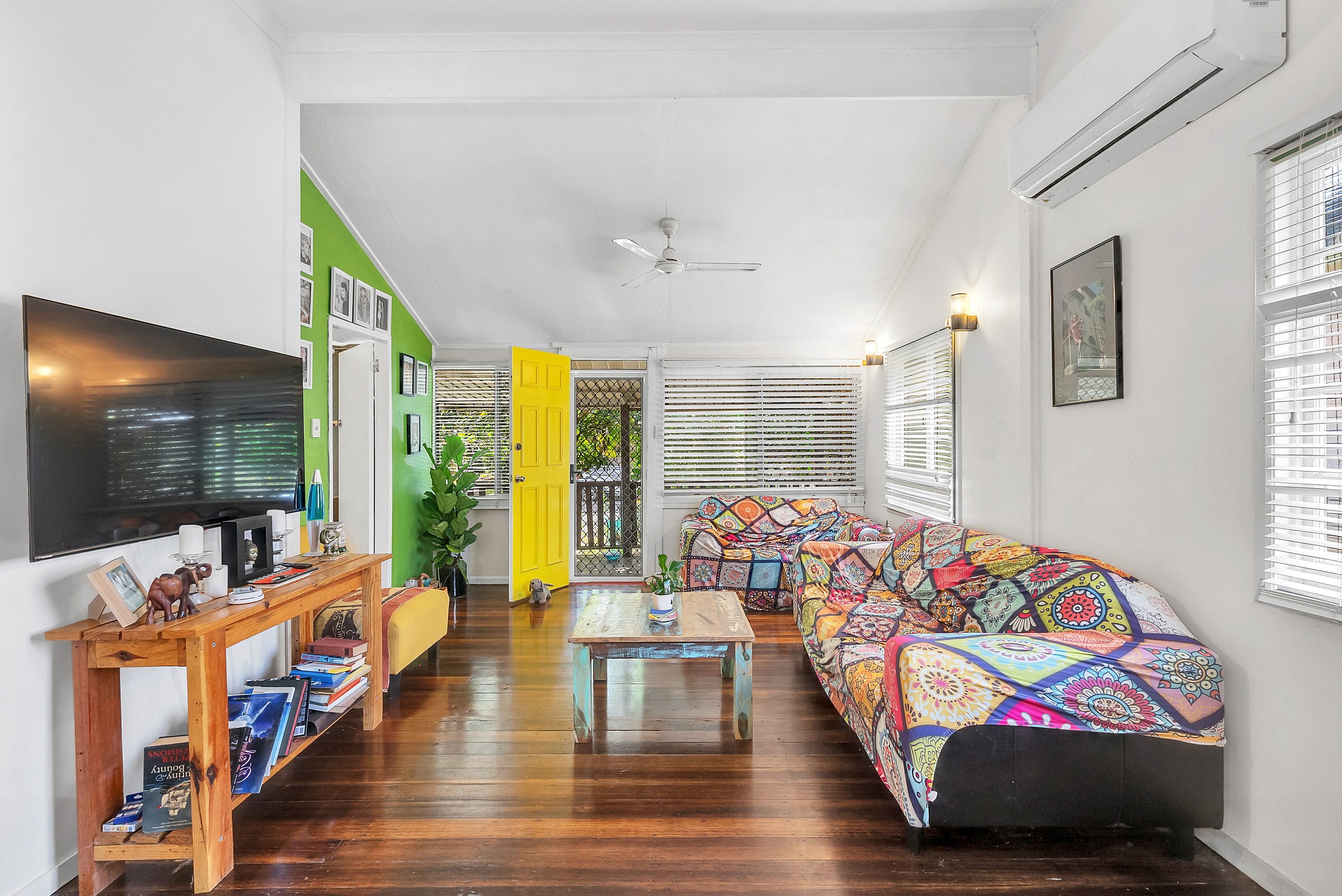 77 Marshall Street, Machans Beach, QLD 4878