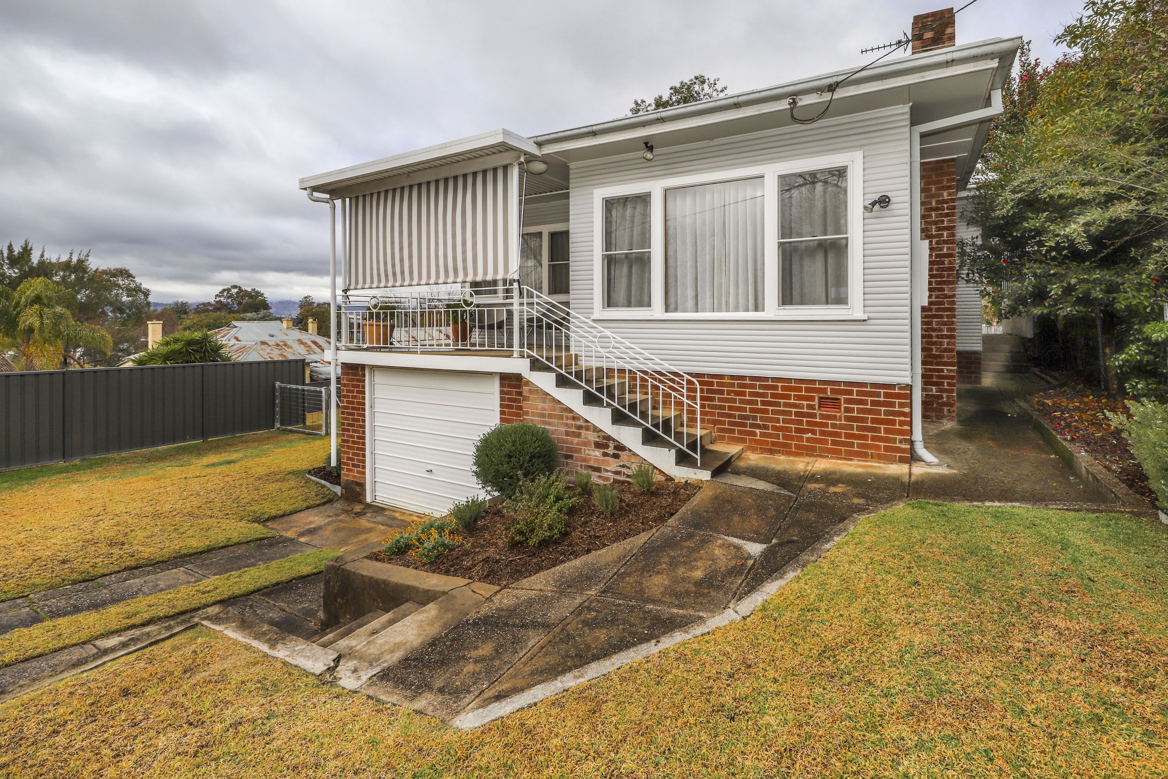 92 Richmond Street, Tumut, NSW 2720