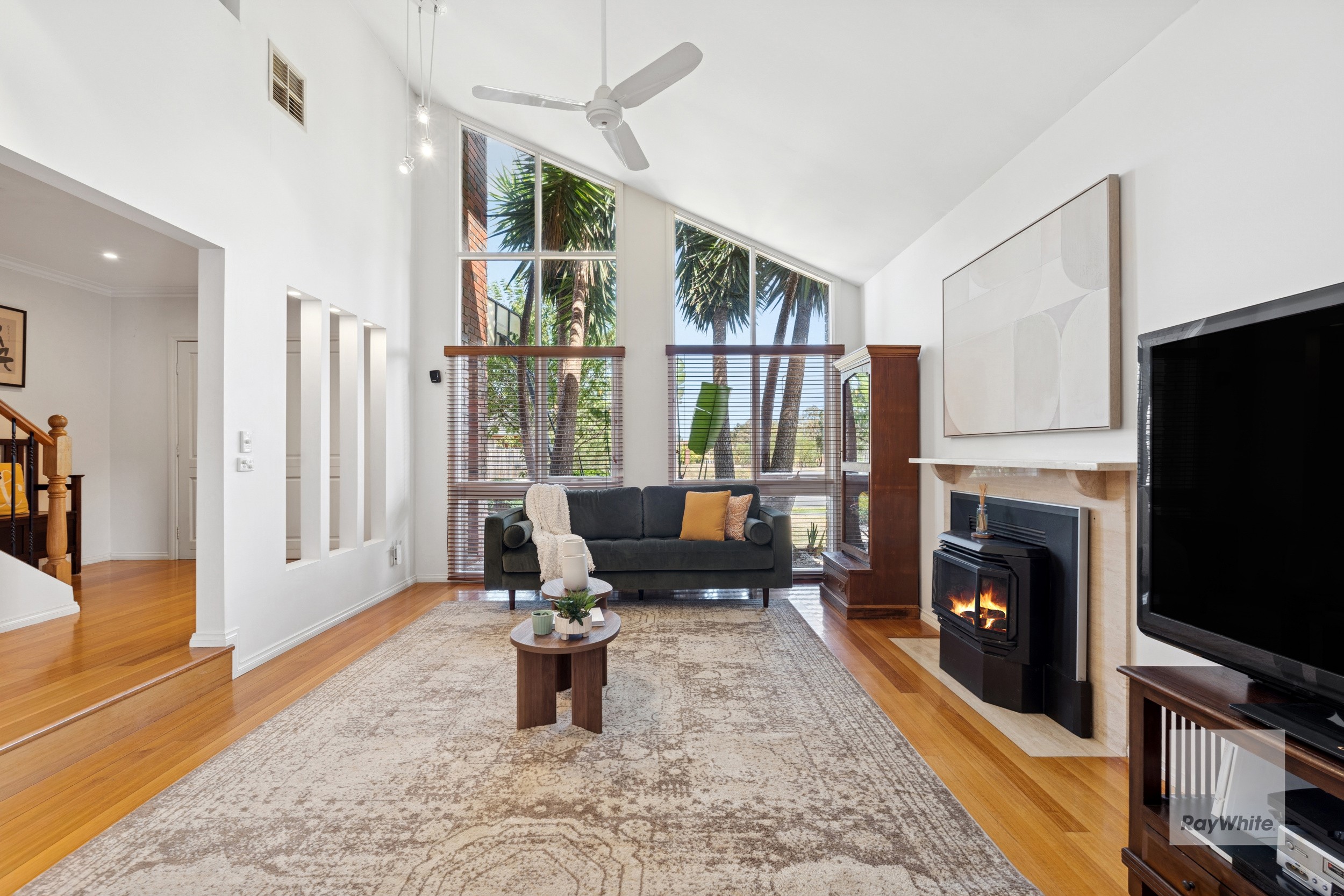 1 Chrysler Court, Keilor Downs, VIC 3038