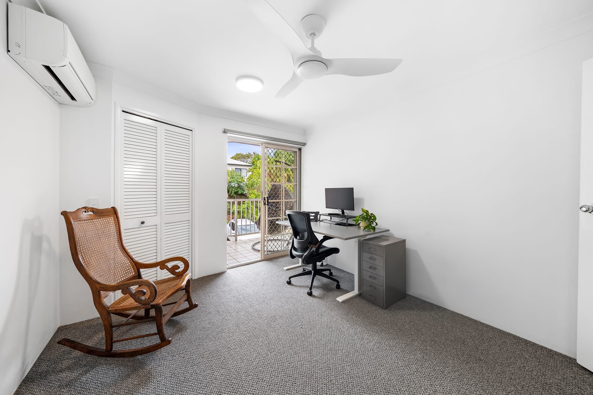 4/46 Dalmore Street — photo 8 of 12