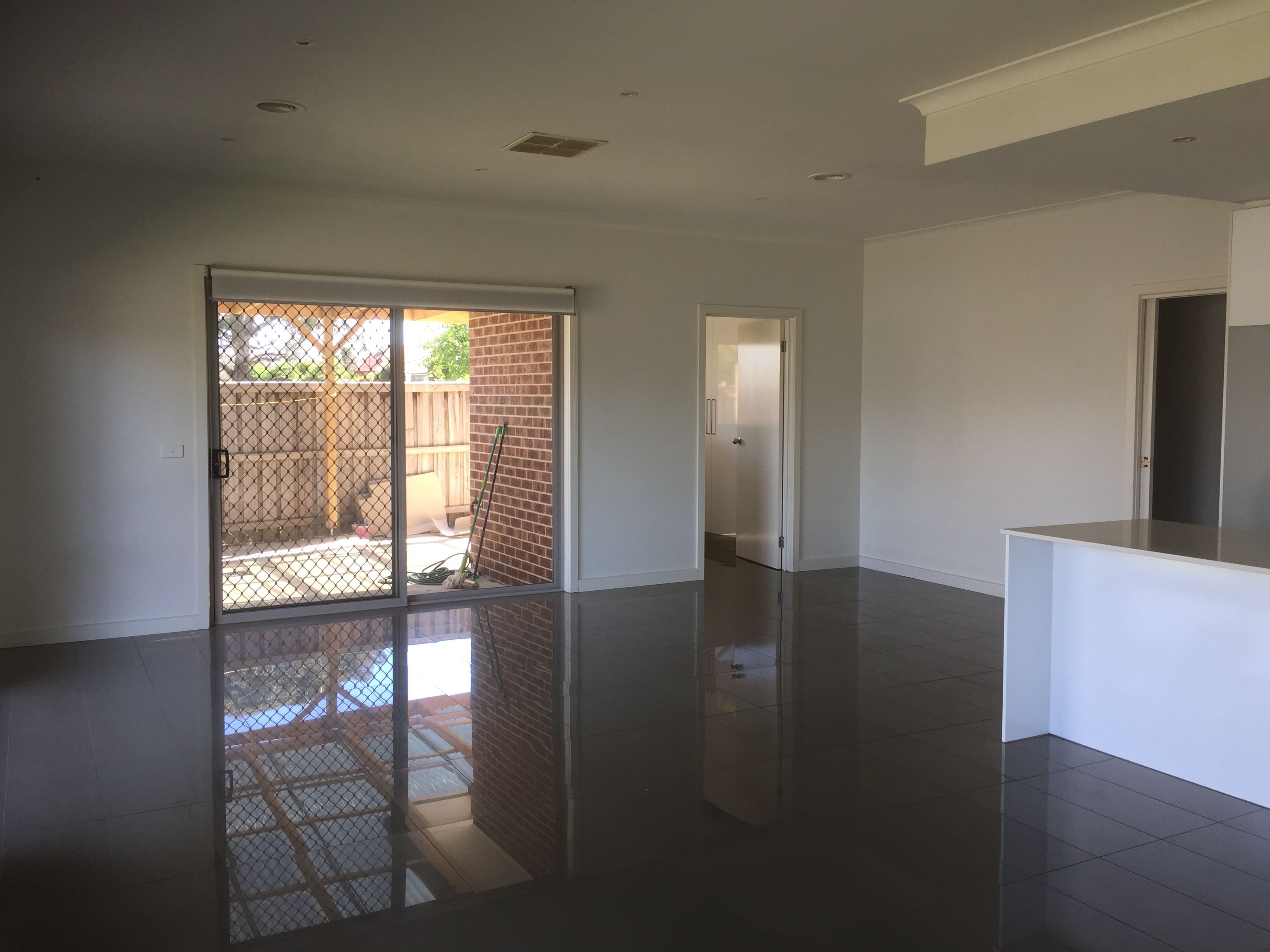 1/8 Alinda Court, South Morang, VIC 3752