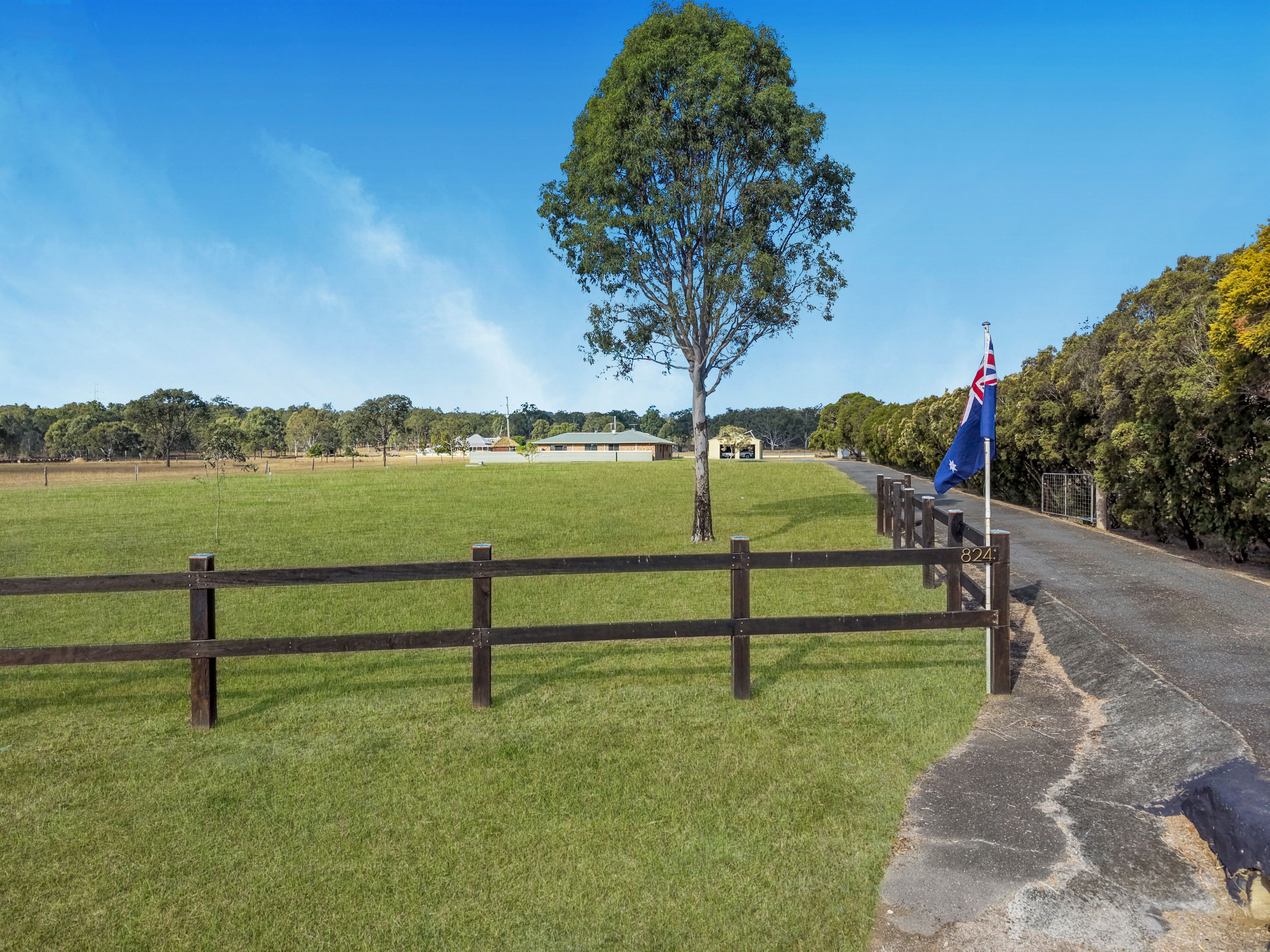 824 Ipswich-Boonah Road — photo 23 of 28