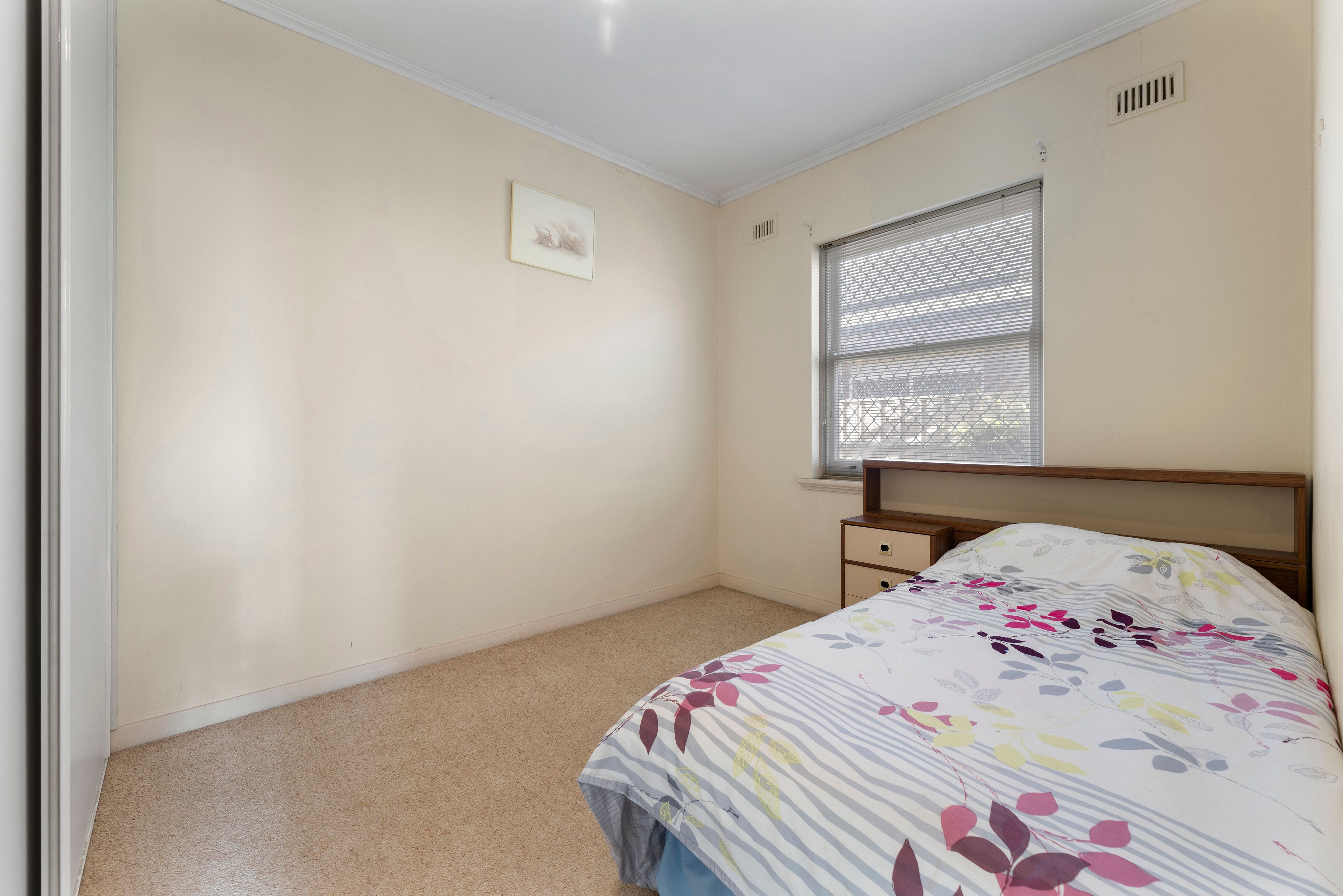 13 Eversley Avenue — photo 16 of 26