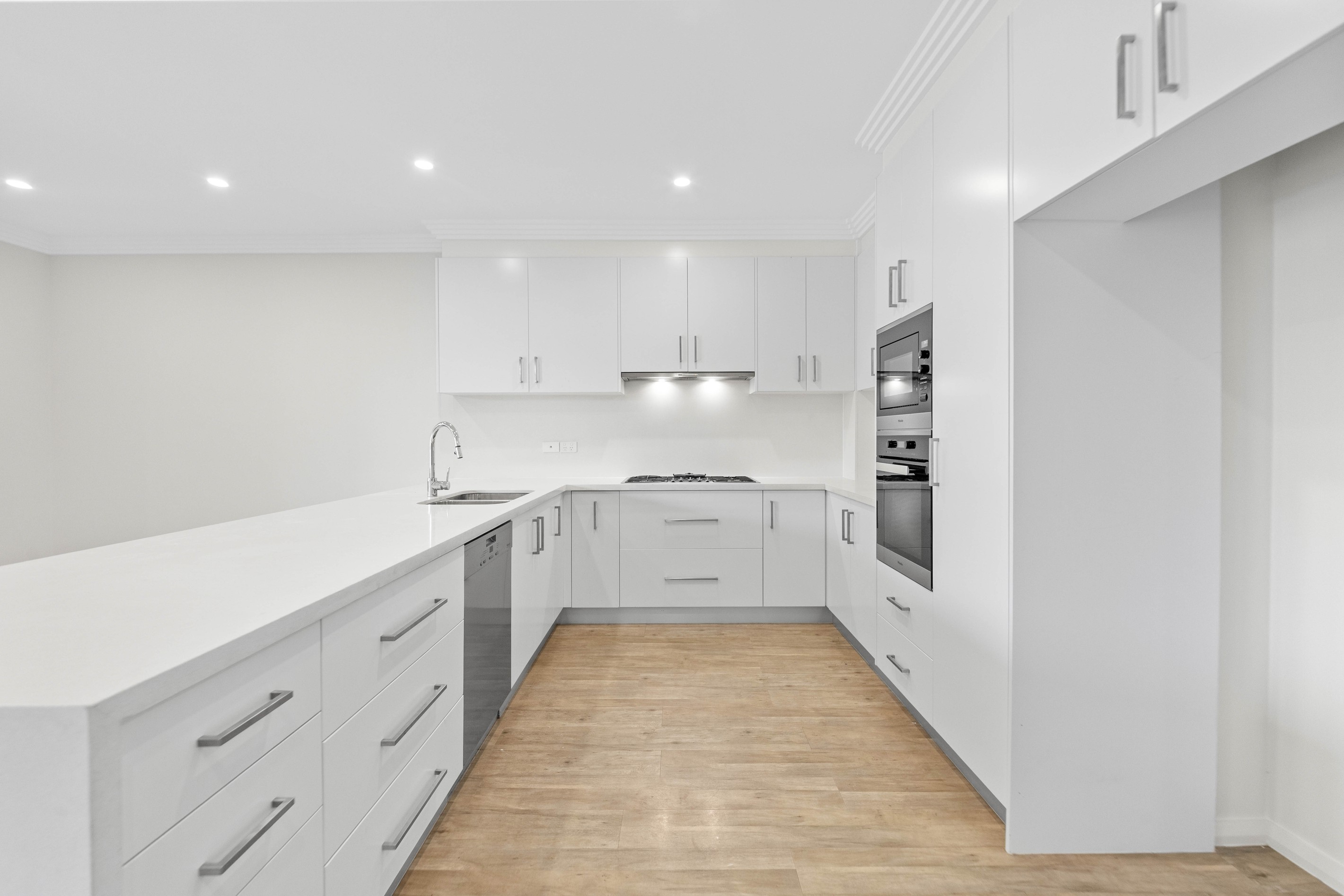 64/28 Rosebank Avenue, Dural, NSW 2158