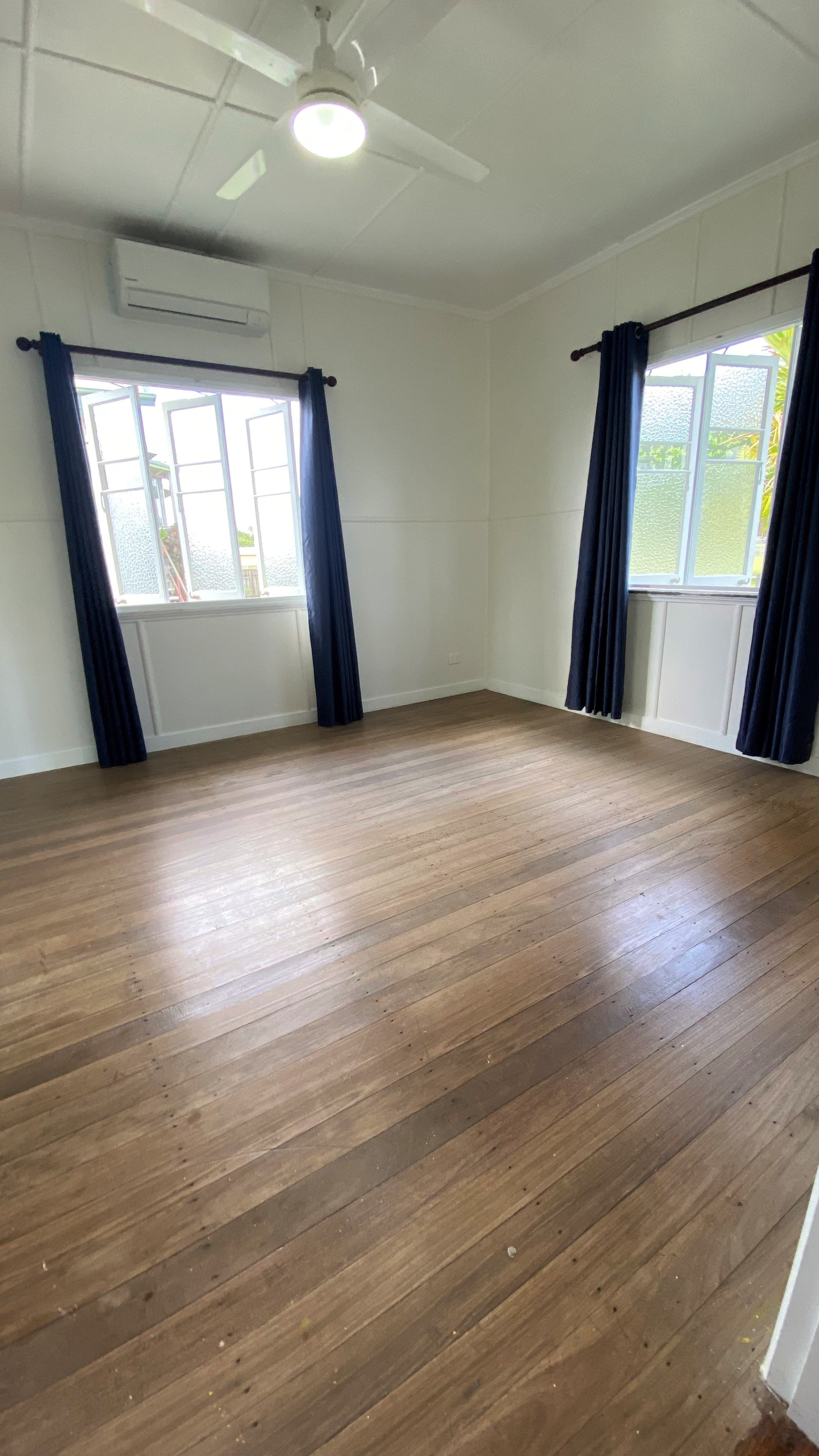 31 Campbell Street — photo 11 of 14
