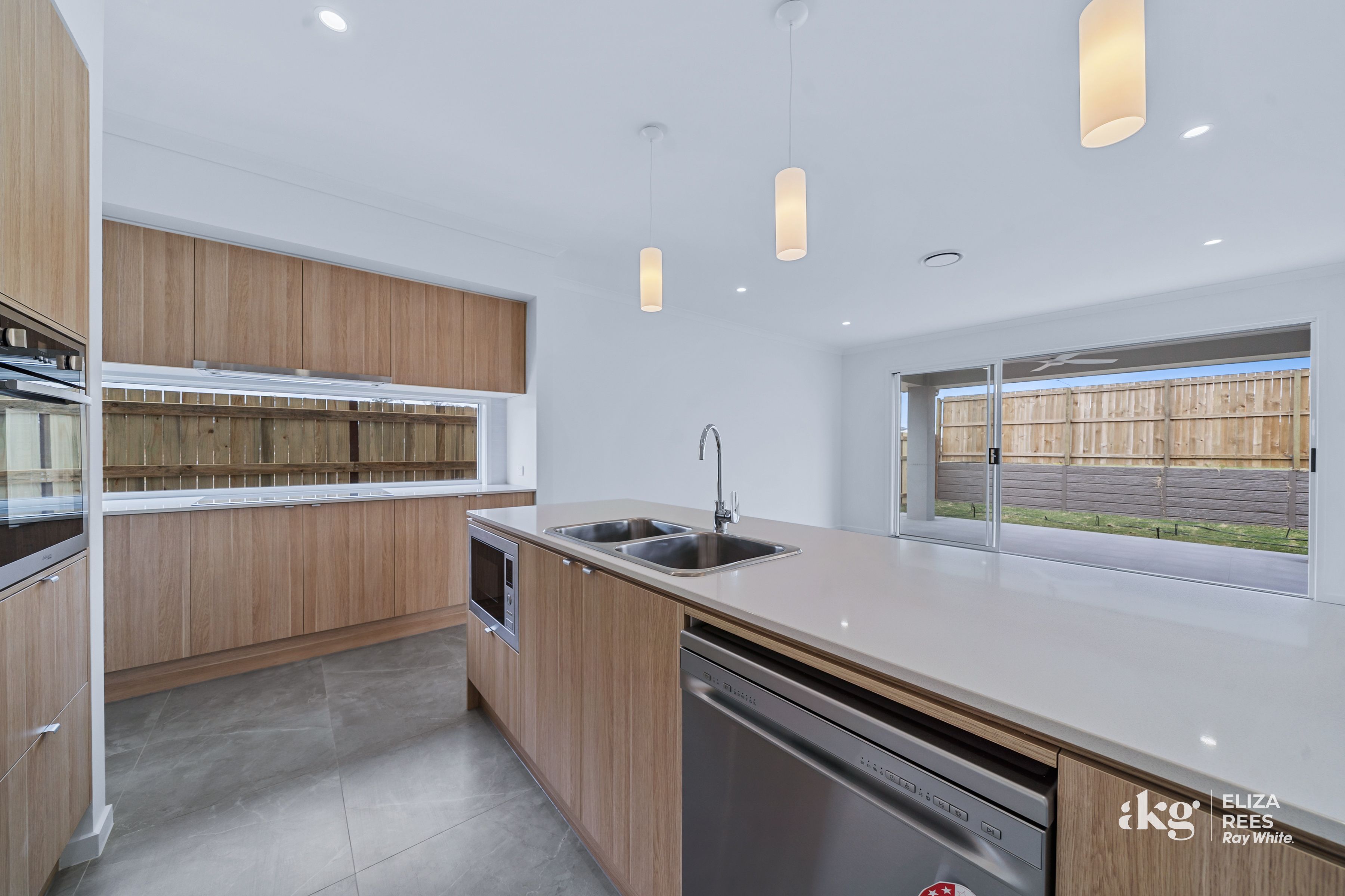 29 Sangria Avenue — photo 5 of 27
