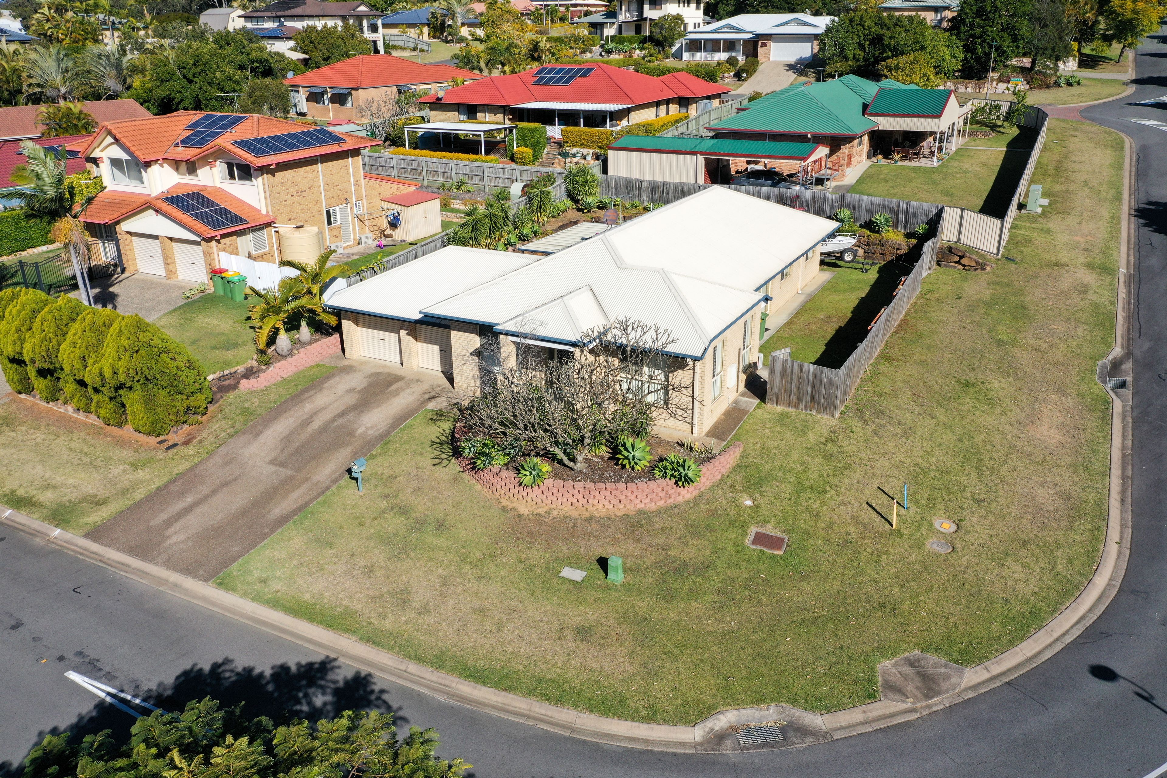 Flinders View, QLD 4305