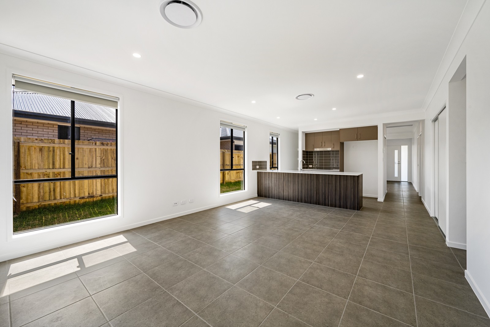 19 Outlook Boulevard, Gleneagle, QLD 4285