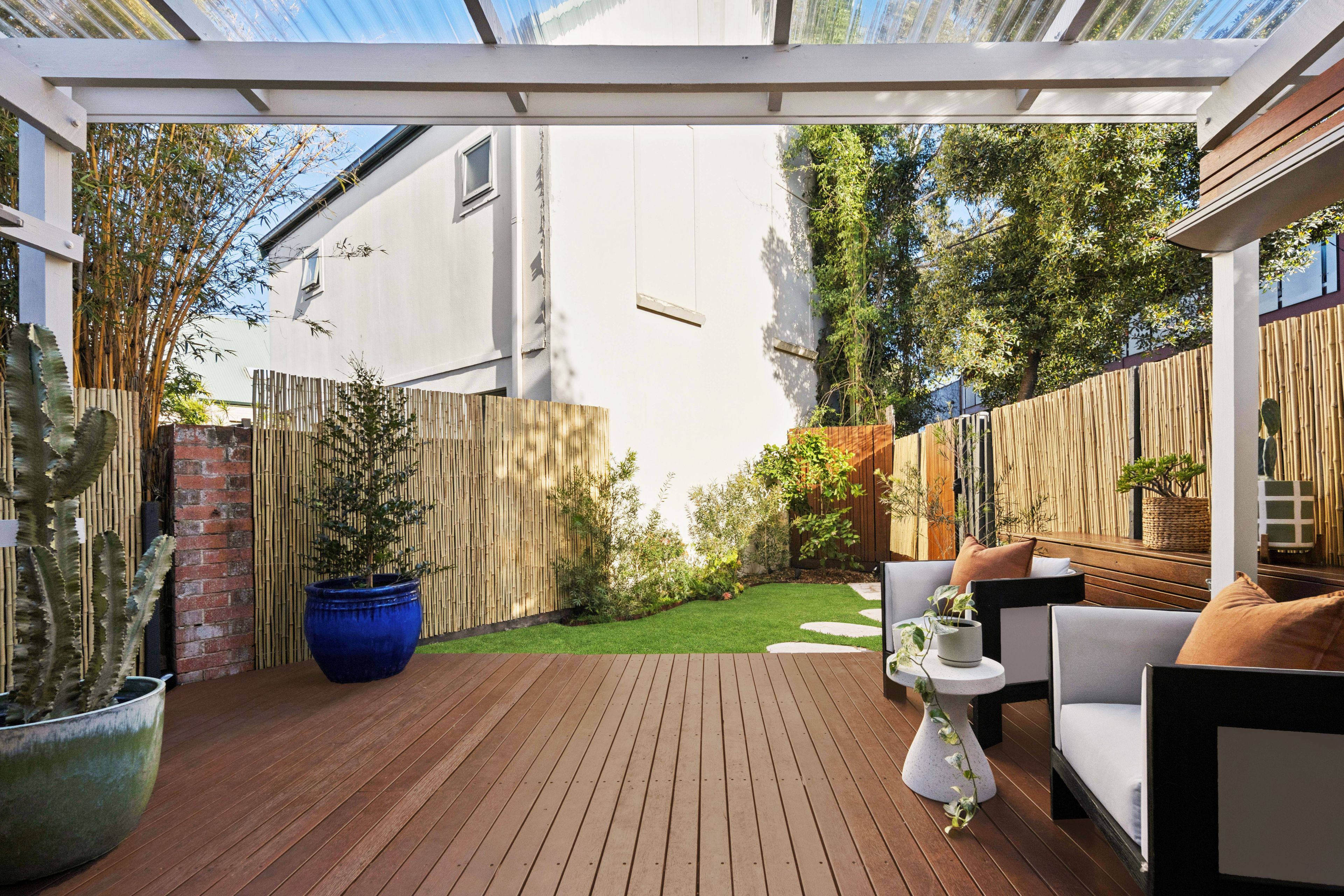 38 Iredale Street — photo 5 of 9