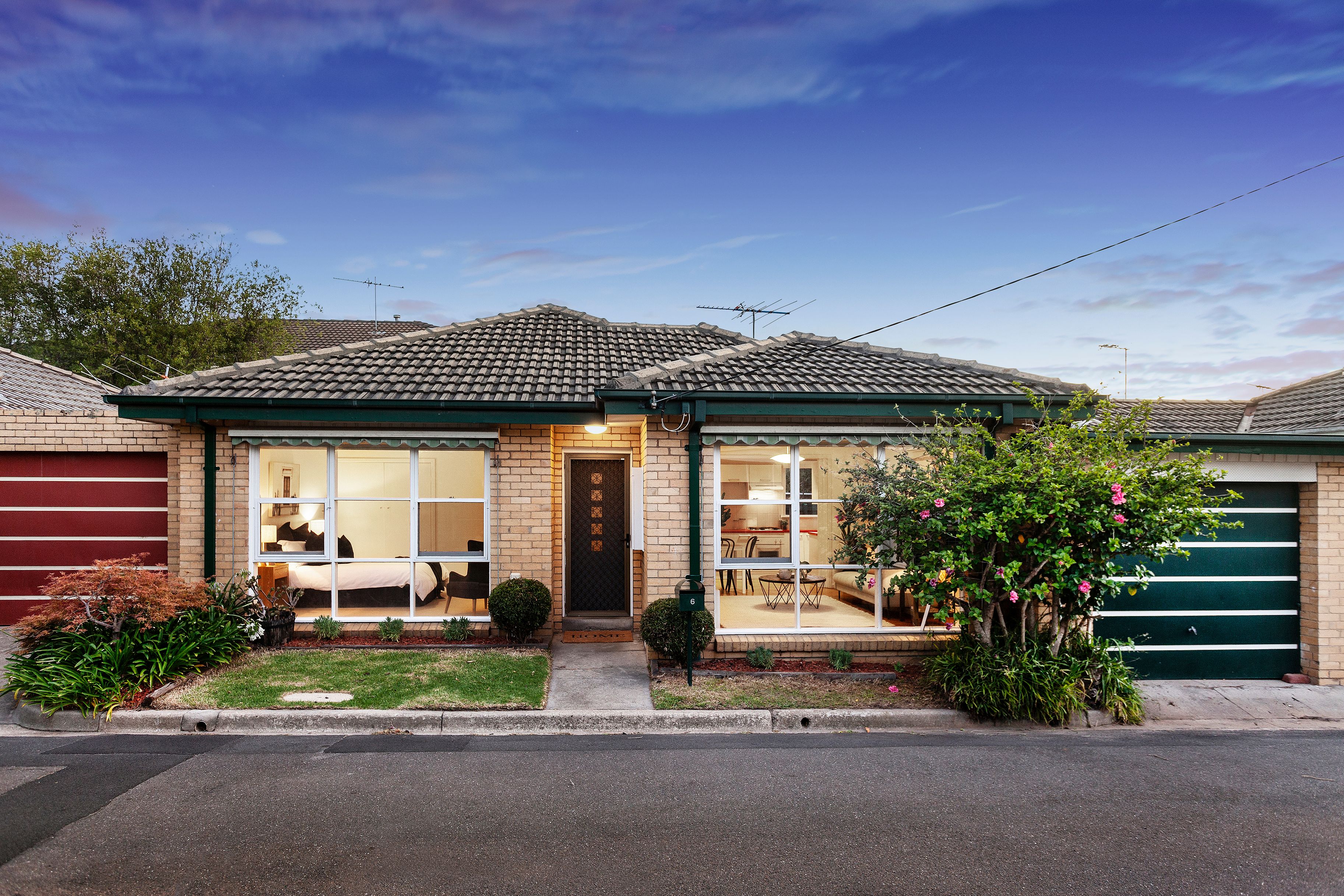 2 Elizabeth Crescent, Carnegie VIC 3163