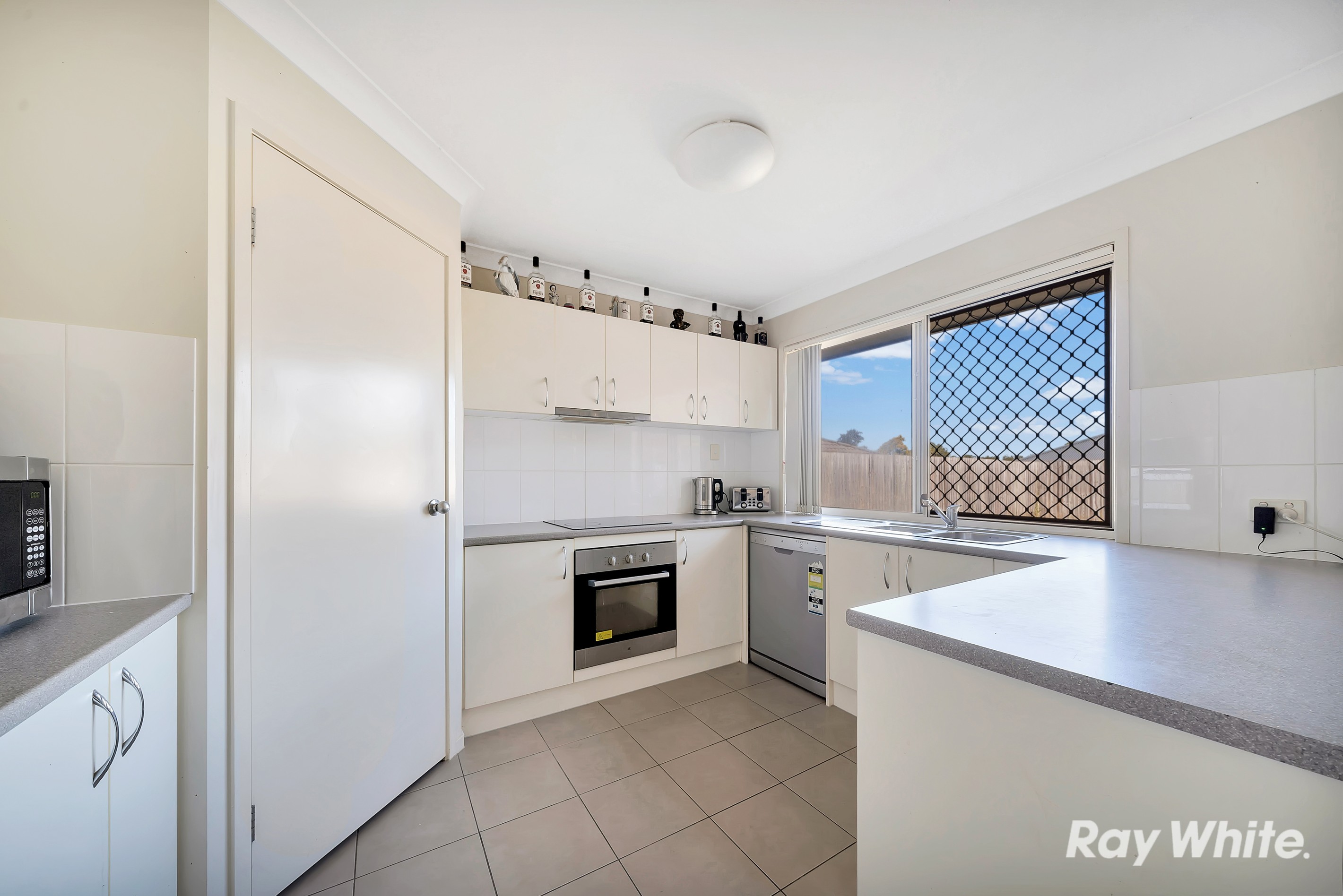 7 Davison Court, Marsden, QLD 4132
