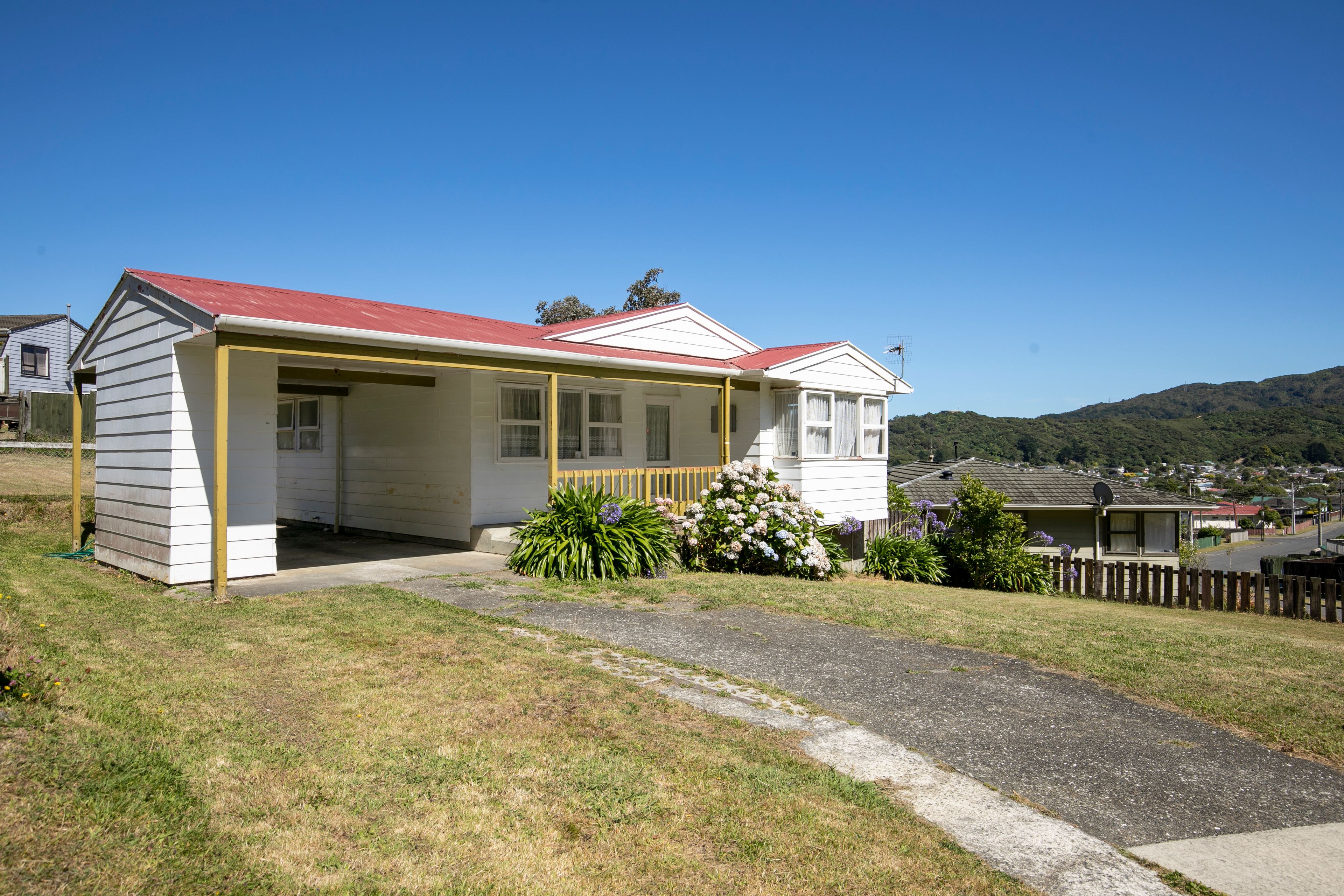 2 Tuam Grove, Wainuiomata, Lower Hutt City