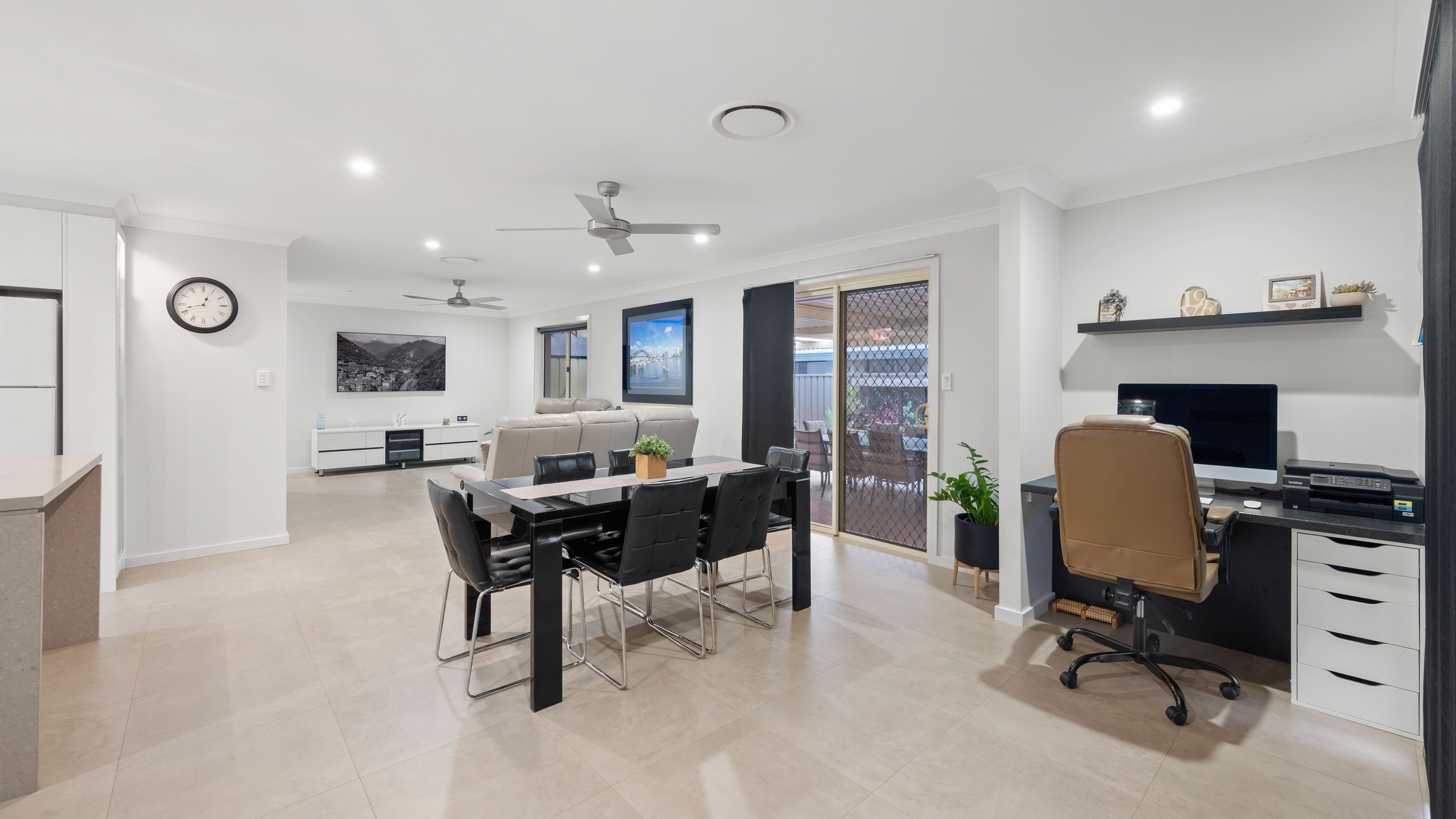18 Madigan Drive, Werrington County, NSW 2747