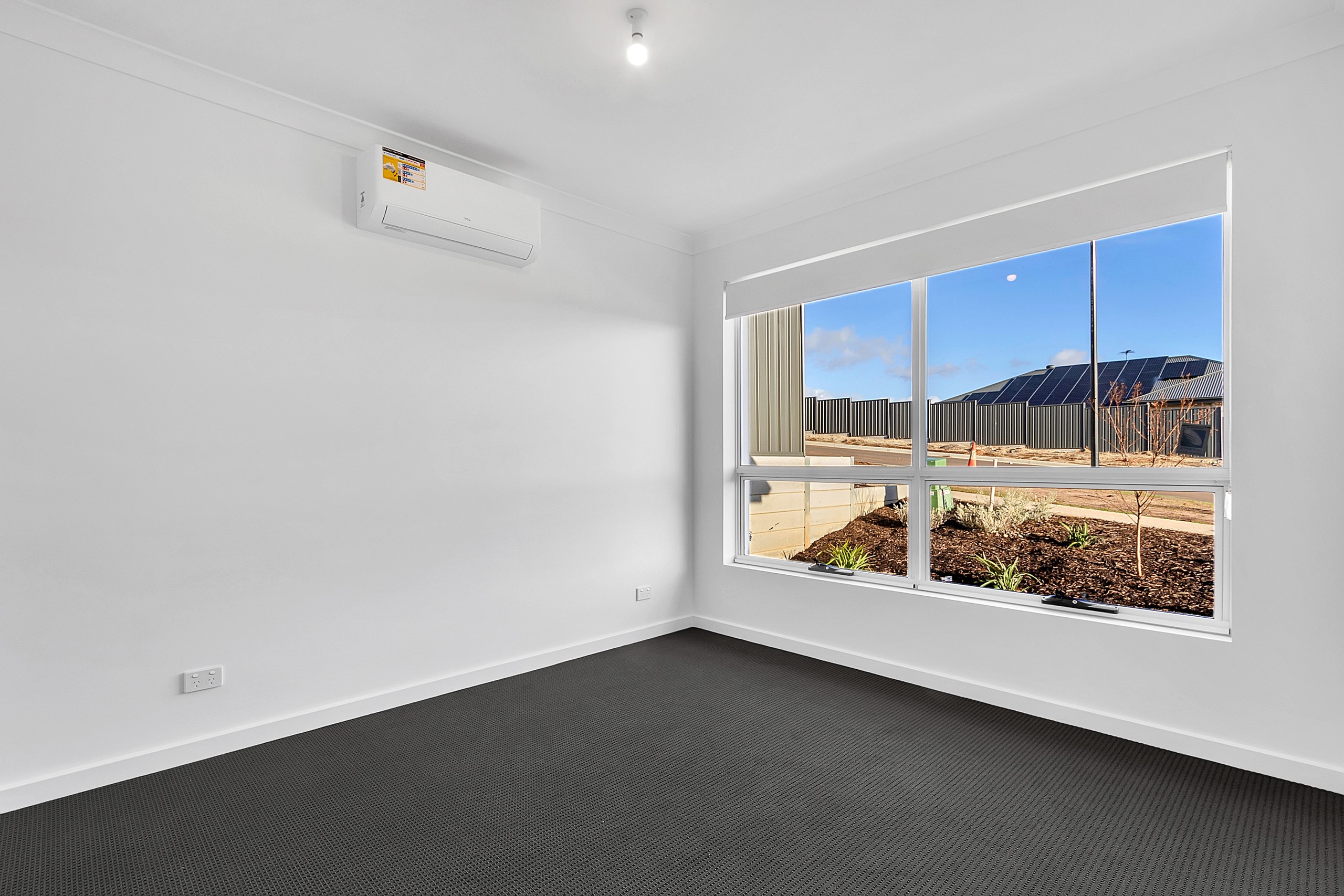 25 Whitford Road, Craigmore, SA 5114