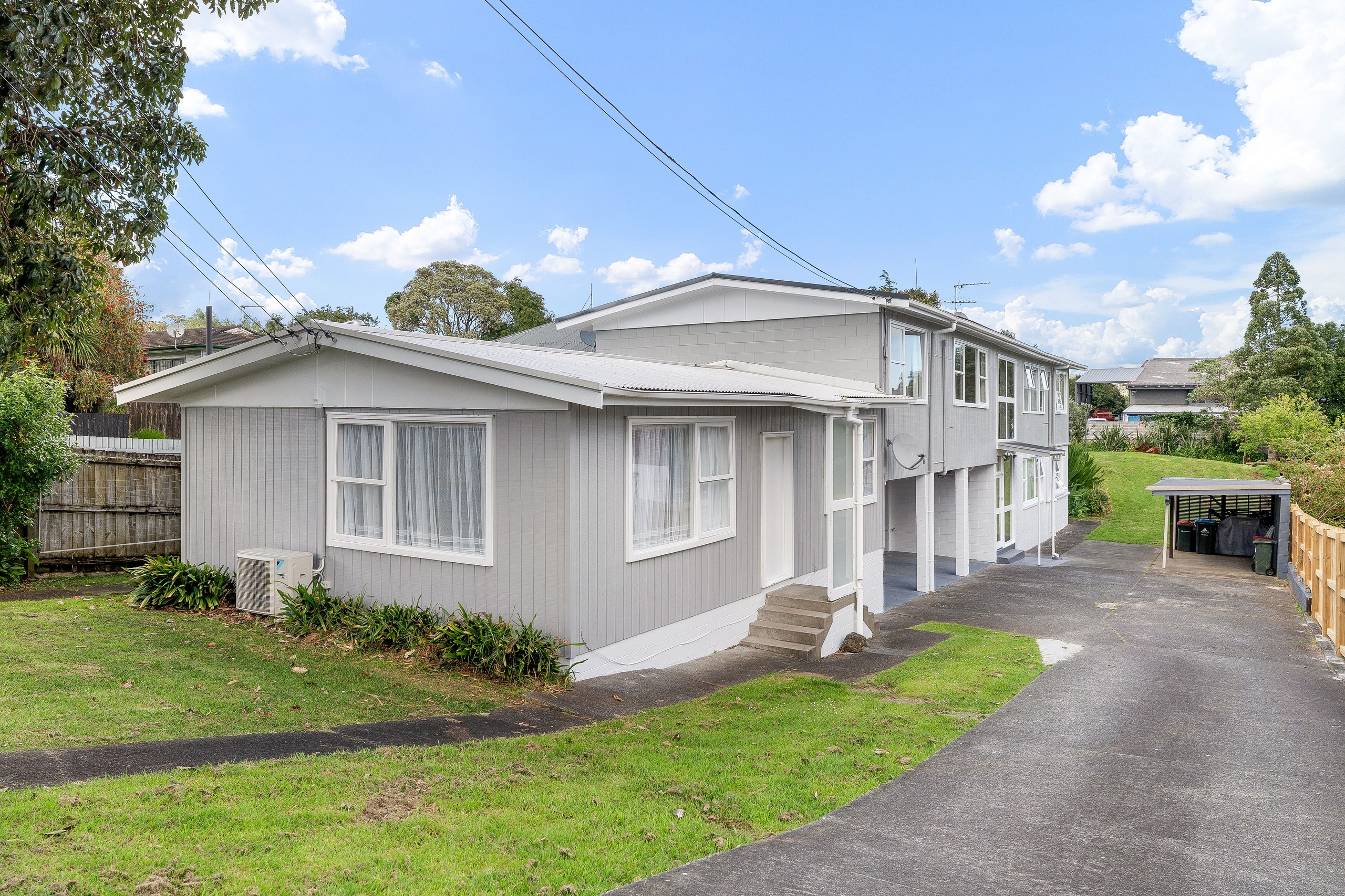 2/6 Leonard Road, Mount Wellington, Auckland City