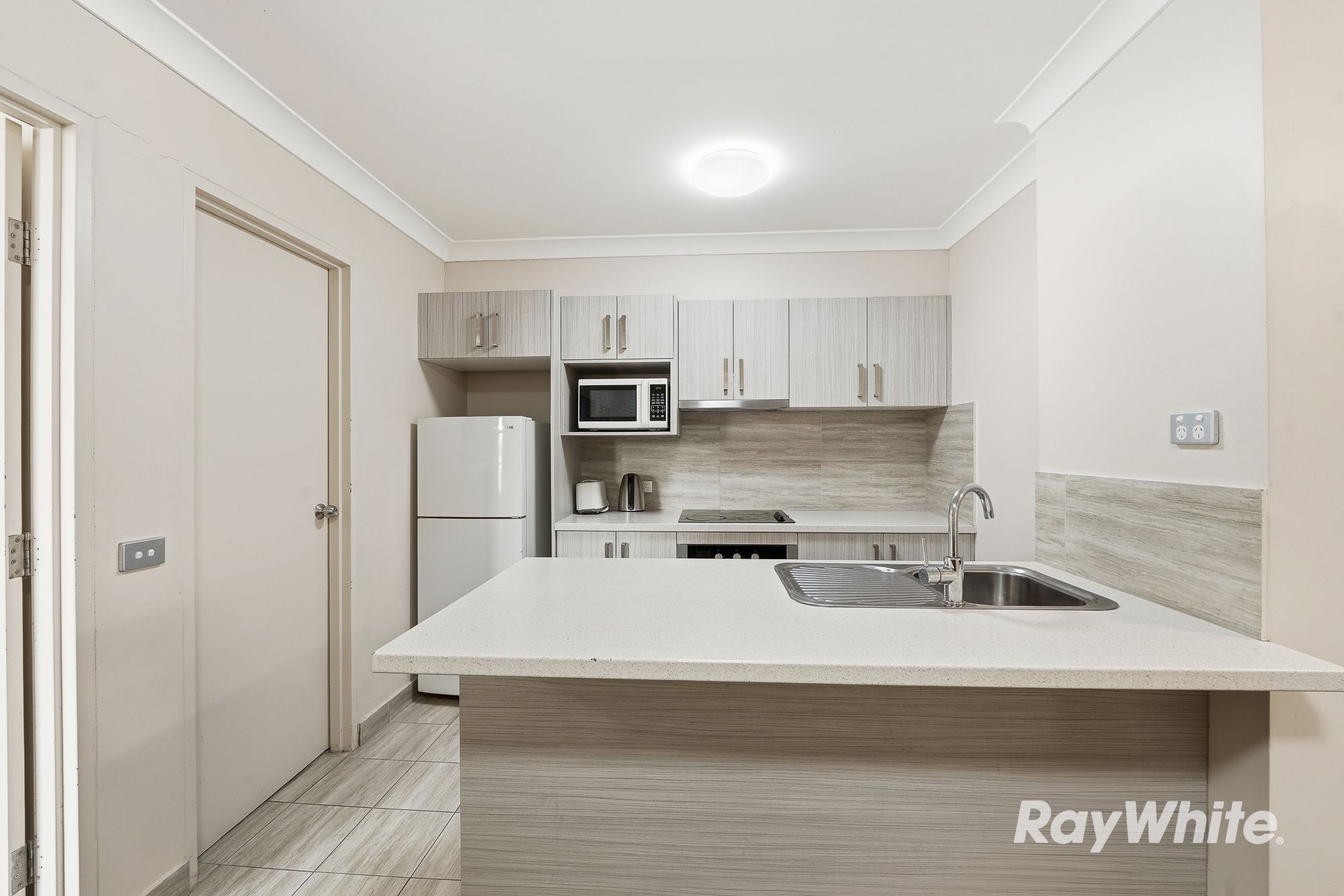 53/8 Hope Street — photo 9 of 19