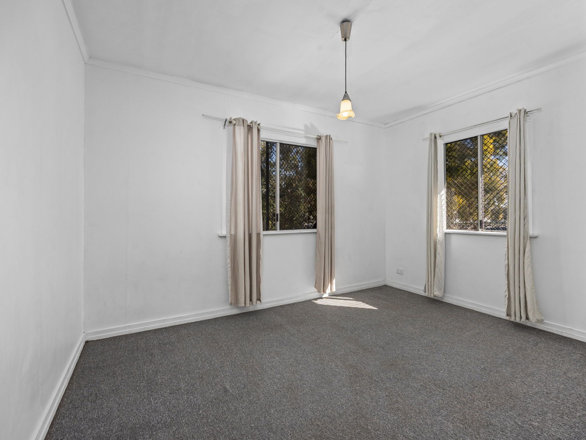 46 Briggs Road, Raceview, QLD 4305 - House for Rent - Ray White Asset ...