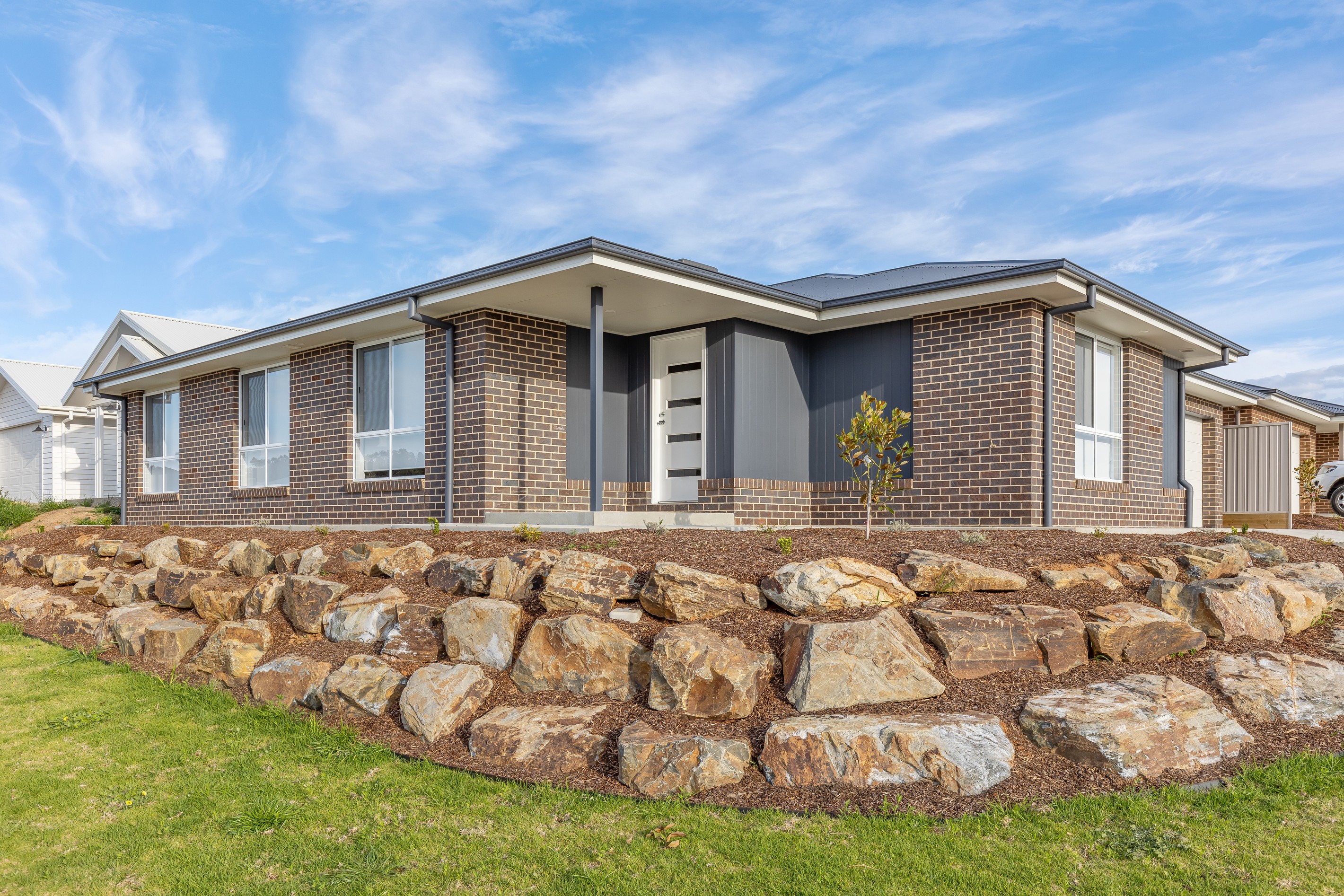 163 Valencia Drive, Gobbagombalin, NSW 2650