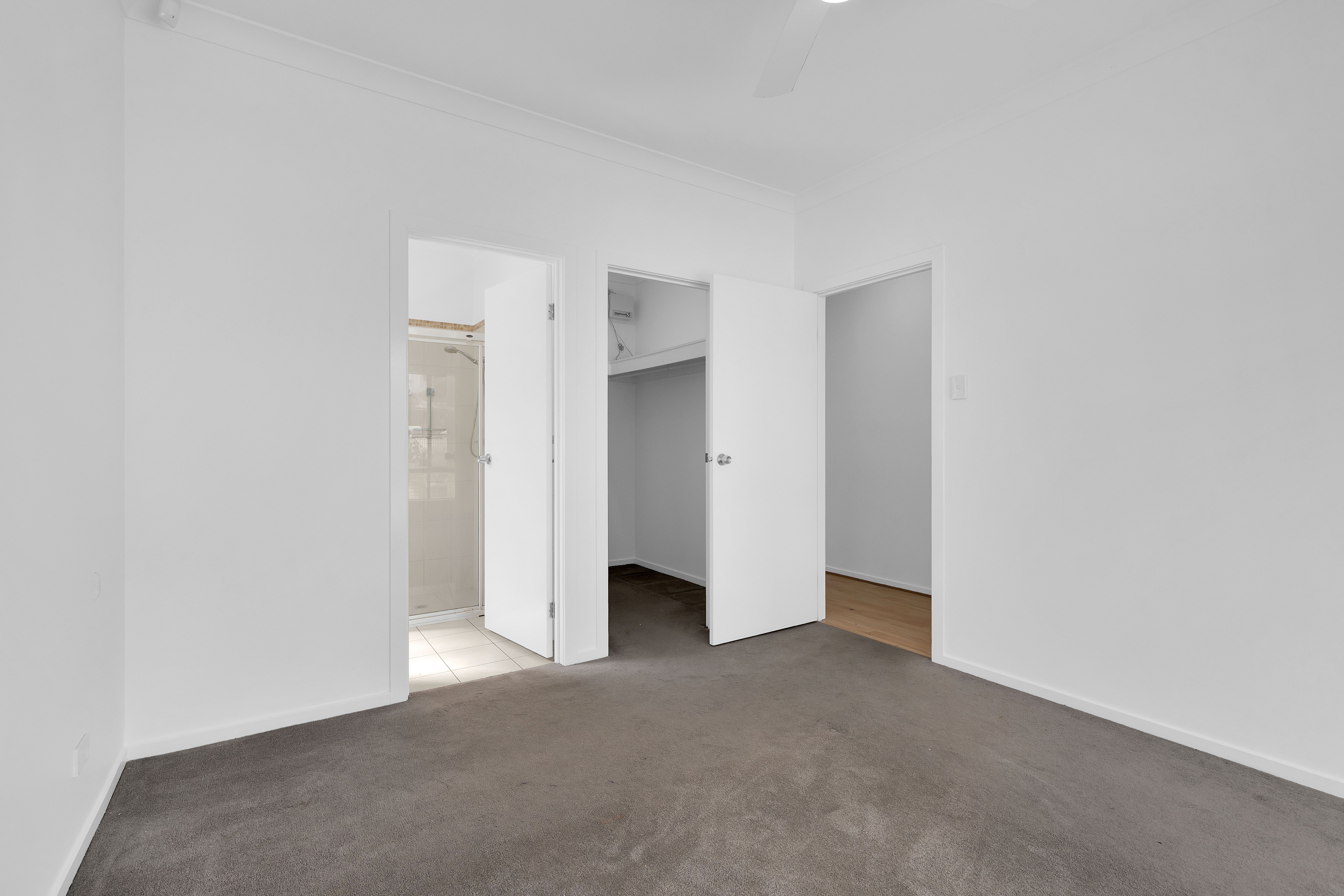 12A Moreshead Street — photo 7 of 17