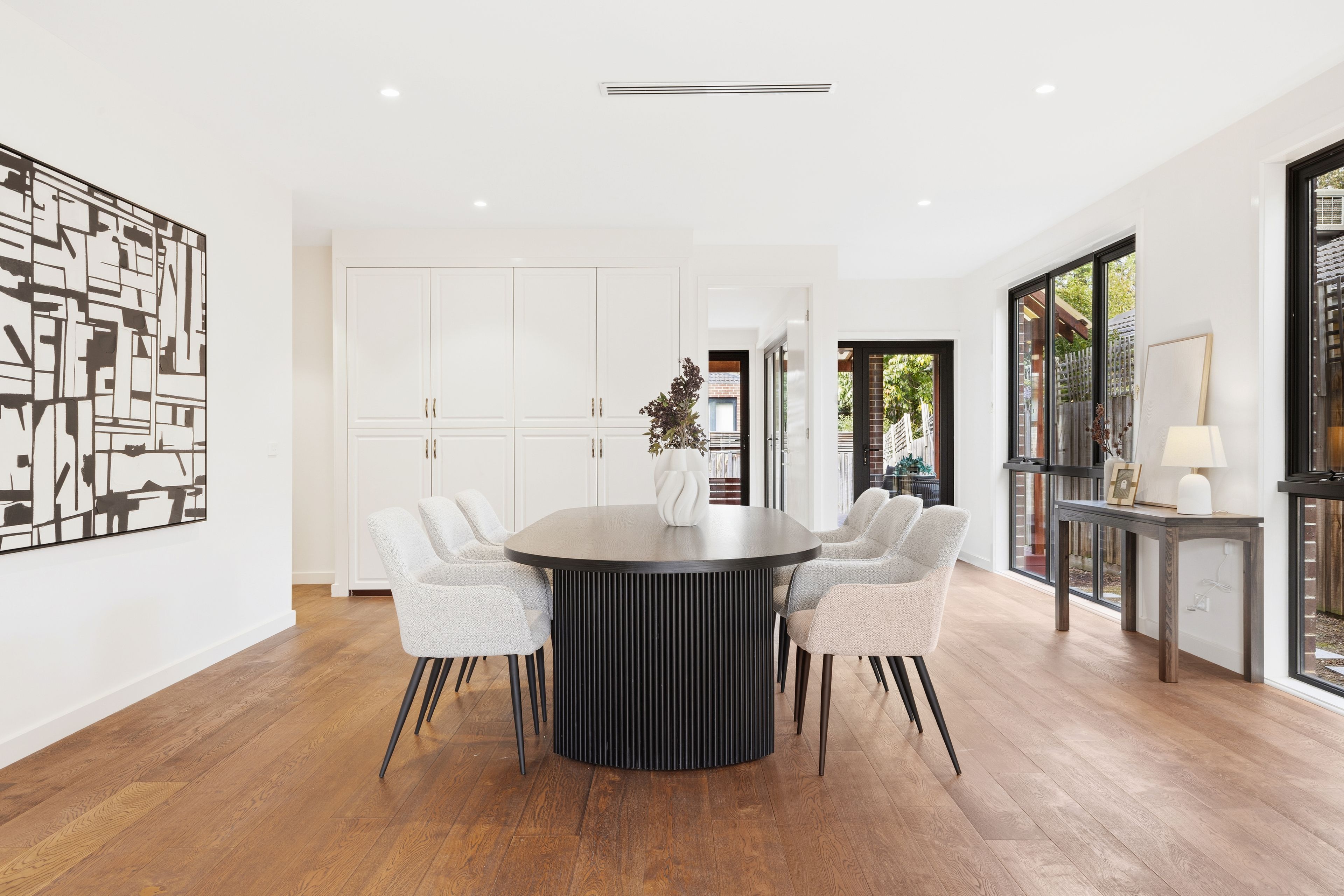 1/10 Marbray Drive — photo 4 of 18