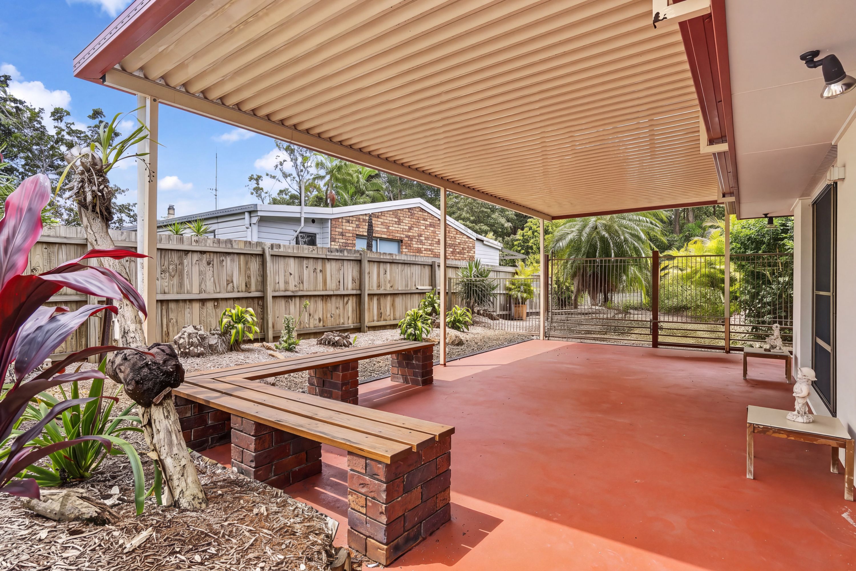 14 Harlow Crescent — photo 16 of 29