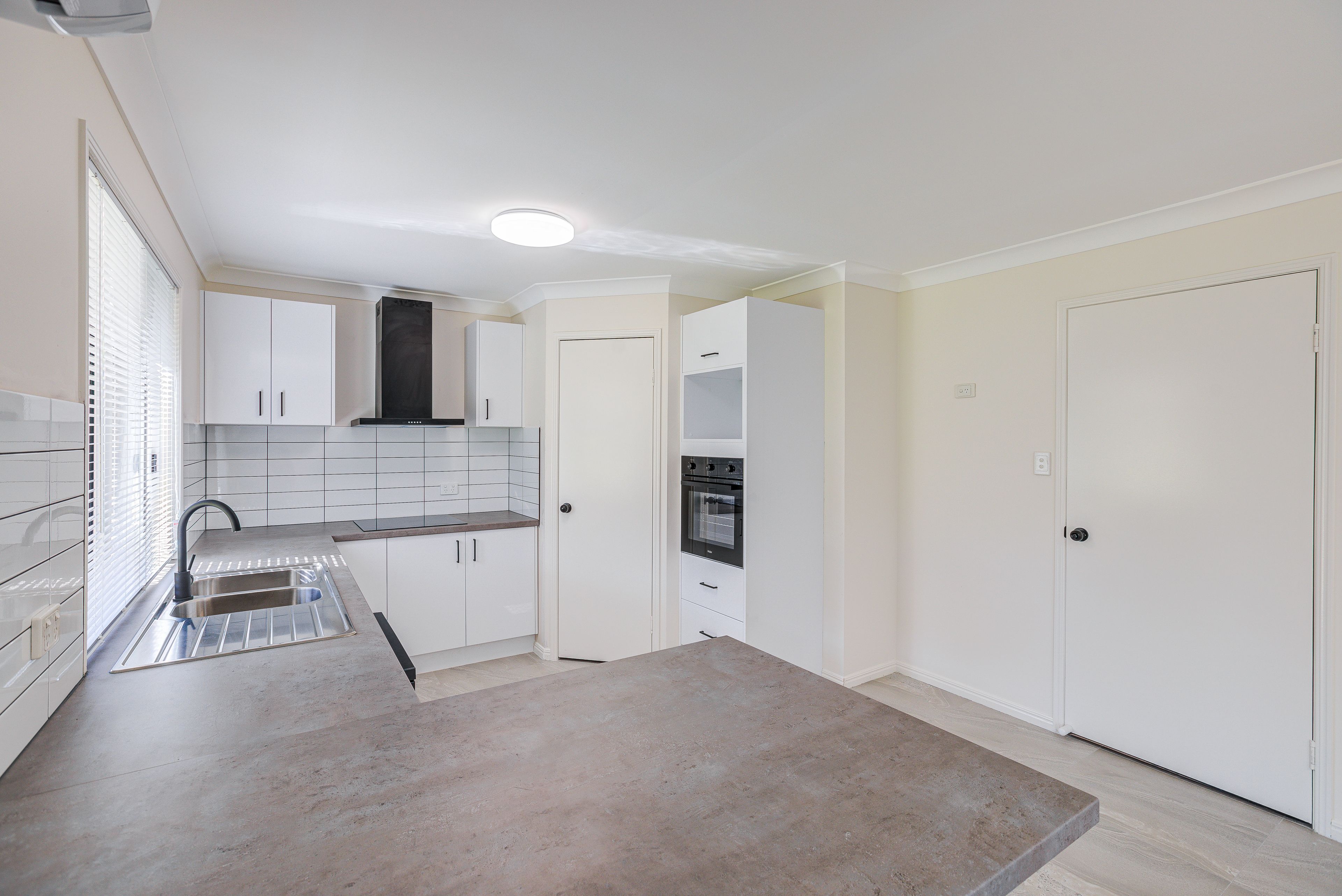 307 Mount Warren Boulevard, Mount Warren Park, QLD 4207
