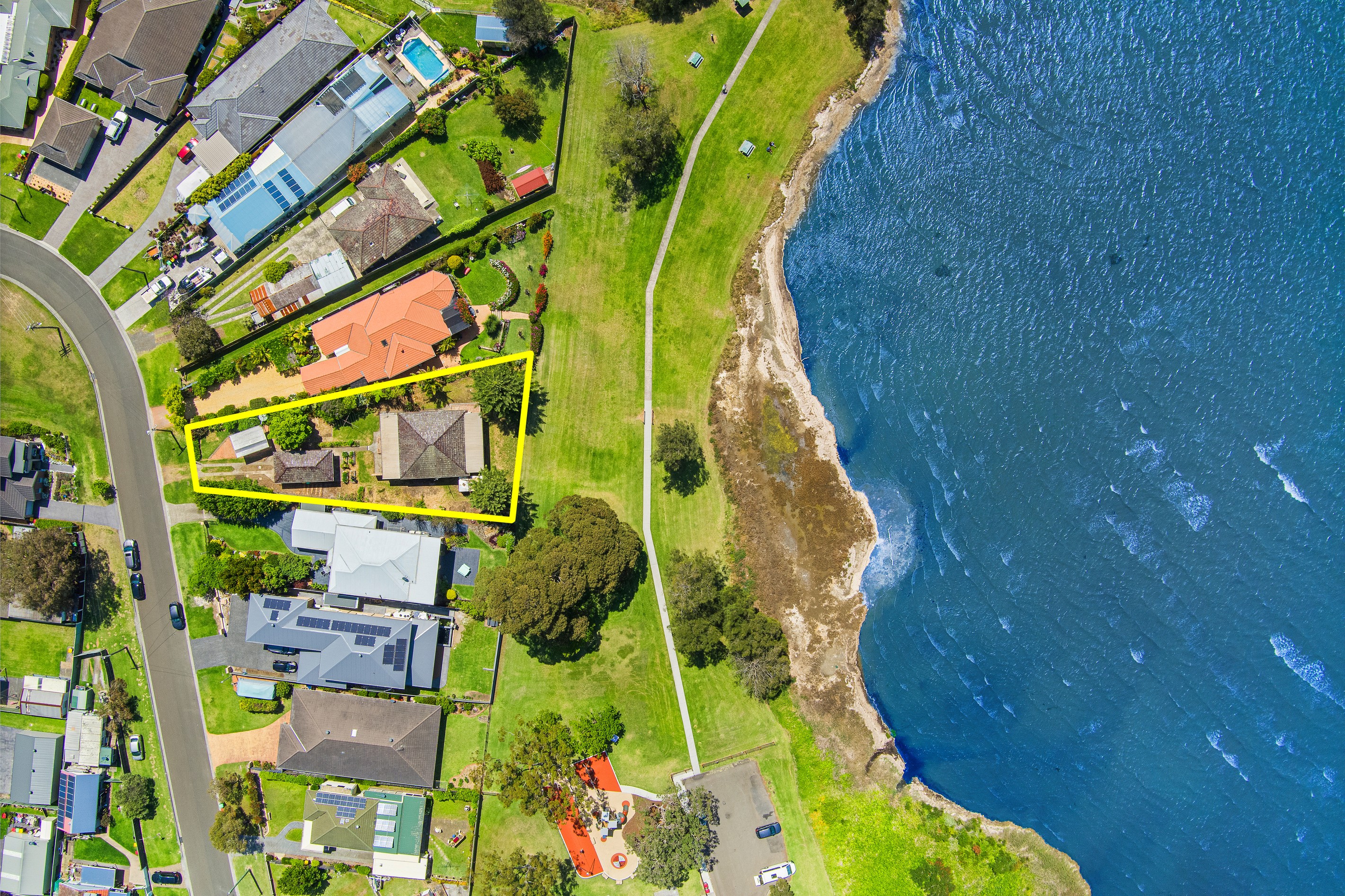 69 The Boulevarde, Oak Flats, NSW 2529