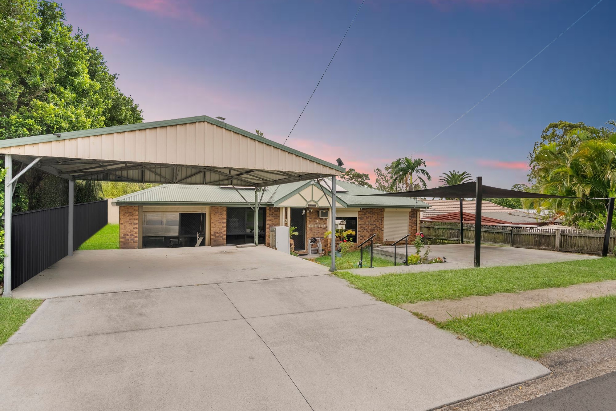 24 Seaton Street, Hillcrest, QLD 4118