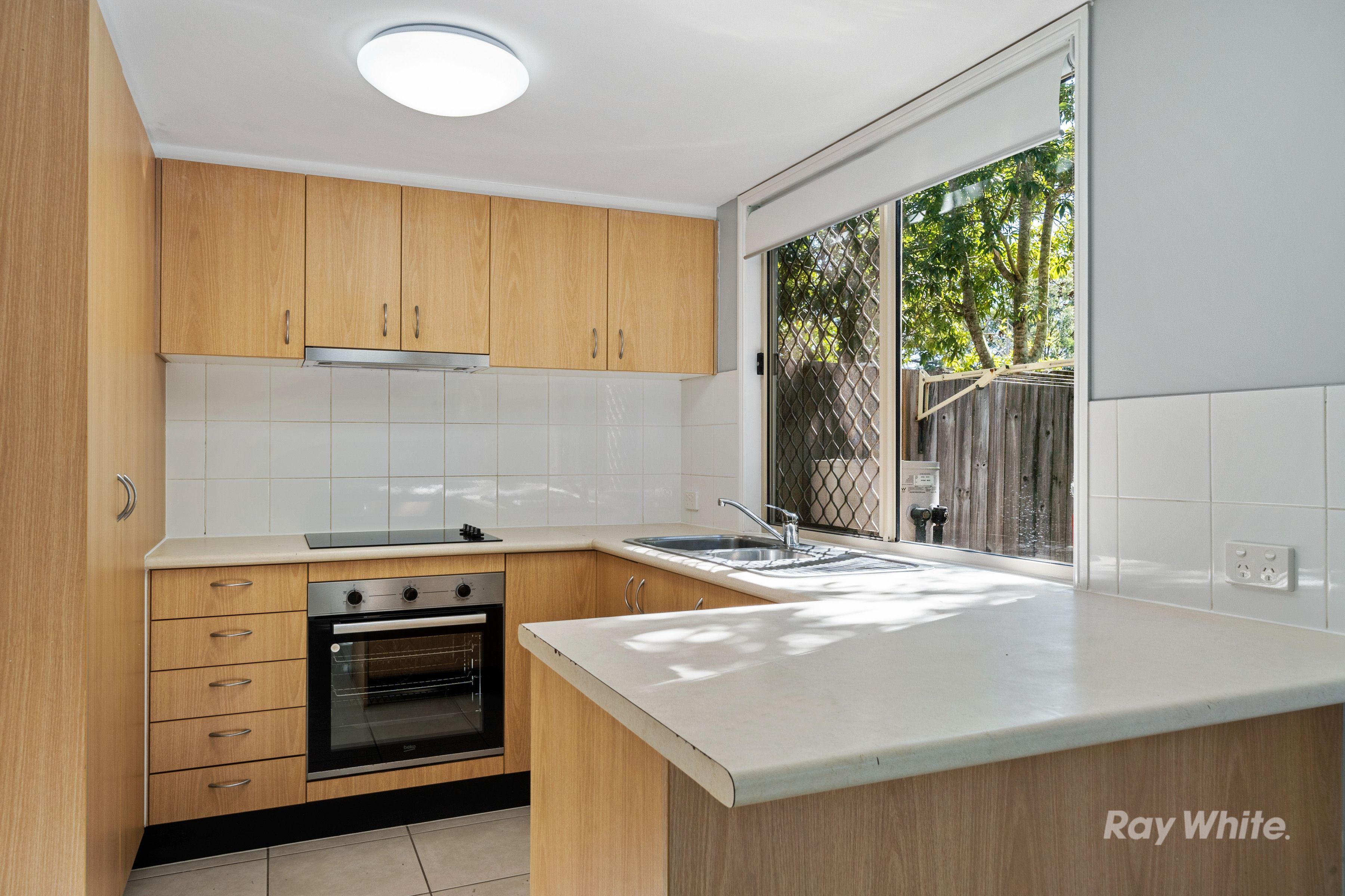4/15 Sally Drive, Marsden, QLD 4132
