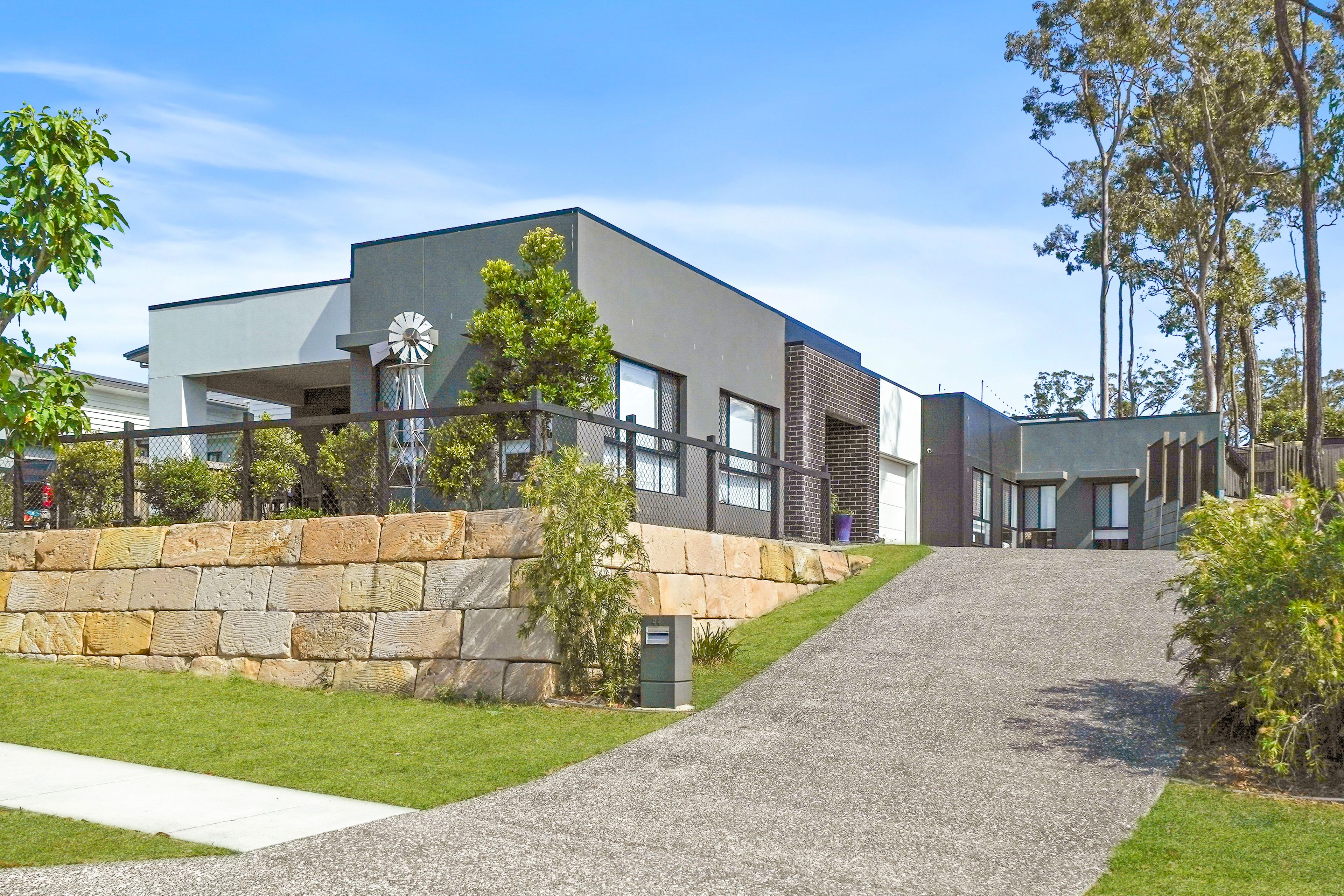 44 Hilary Street, Bahrs Scrub, QLD 4207