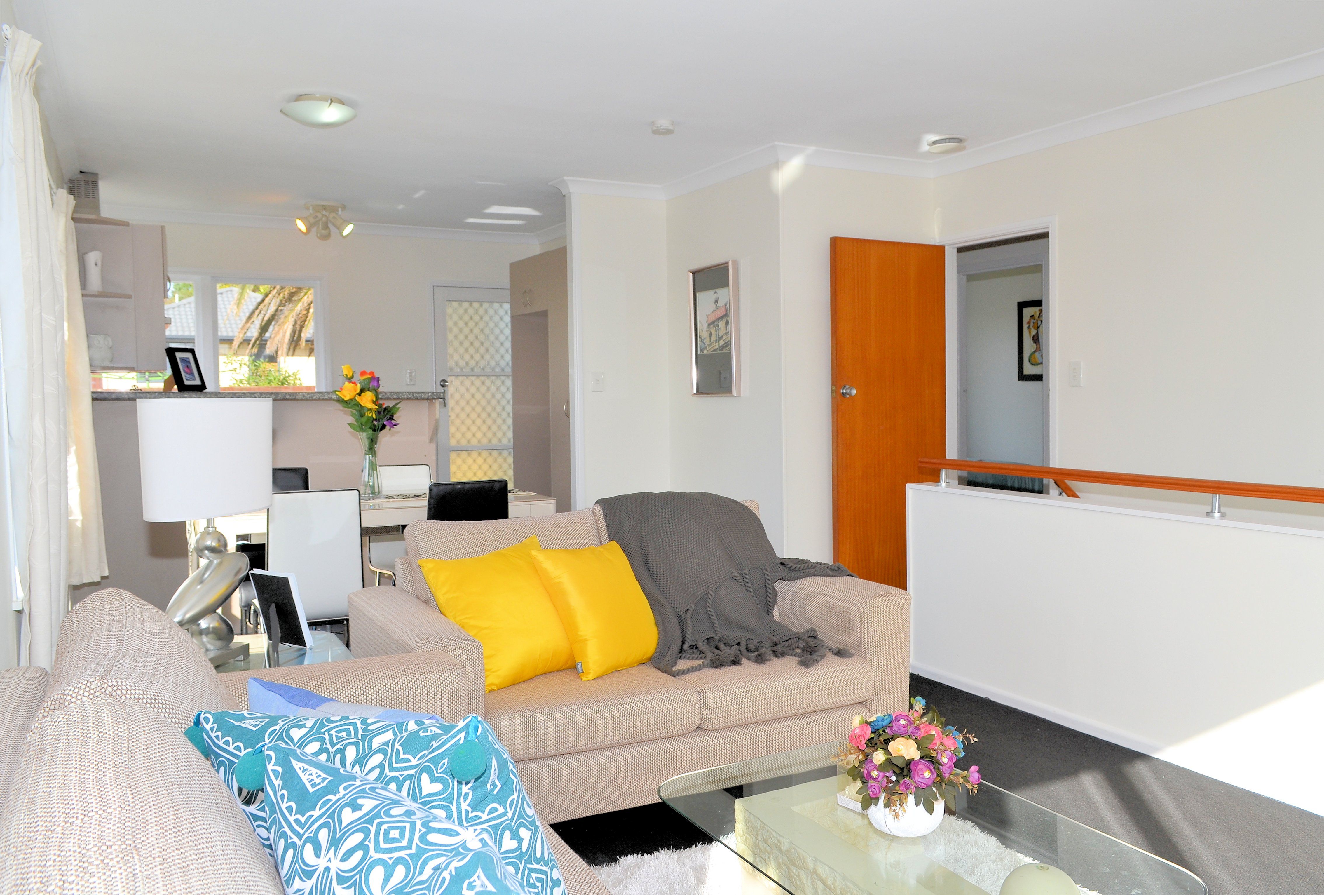 1/3 Whiteacres Drive, Sunnyhills, Manukau City
