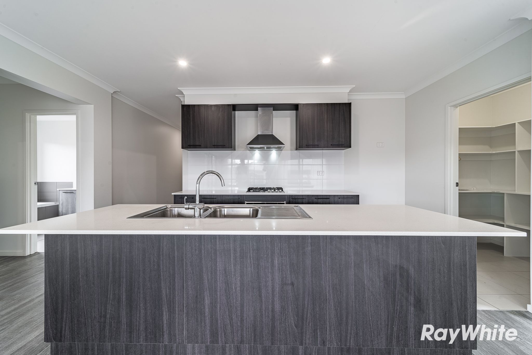 2 Orville Way, White Hills, VIC 3550