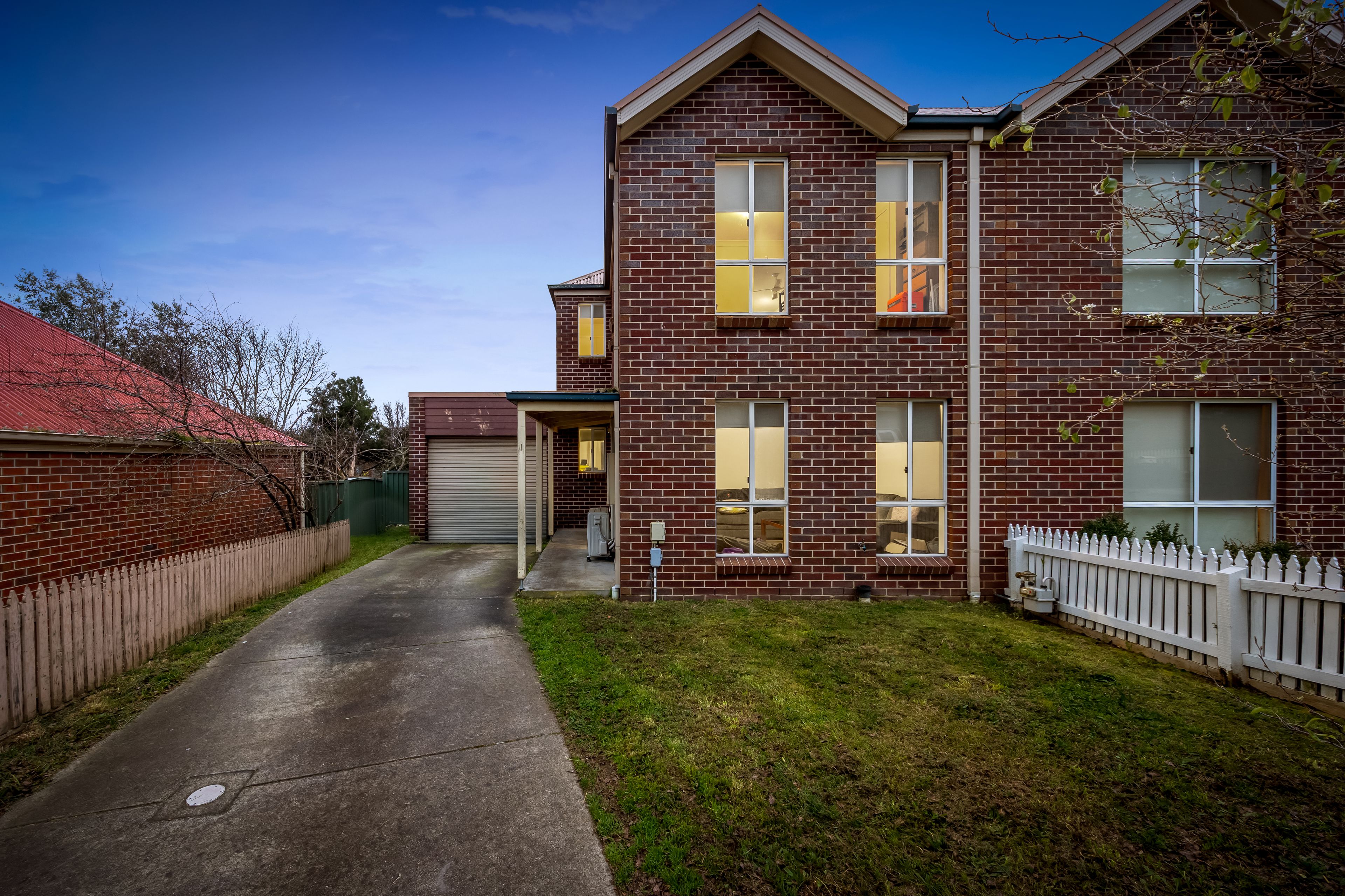 1 Bentley Place, Ballarat East, VIC 3350