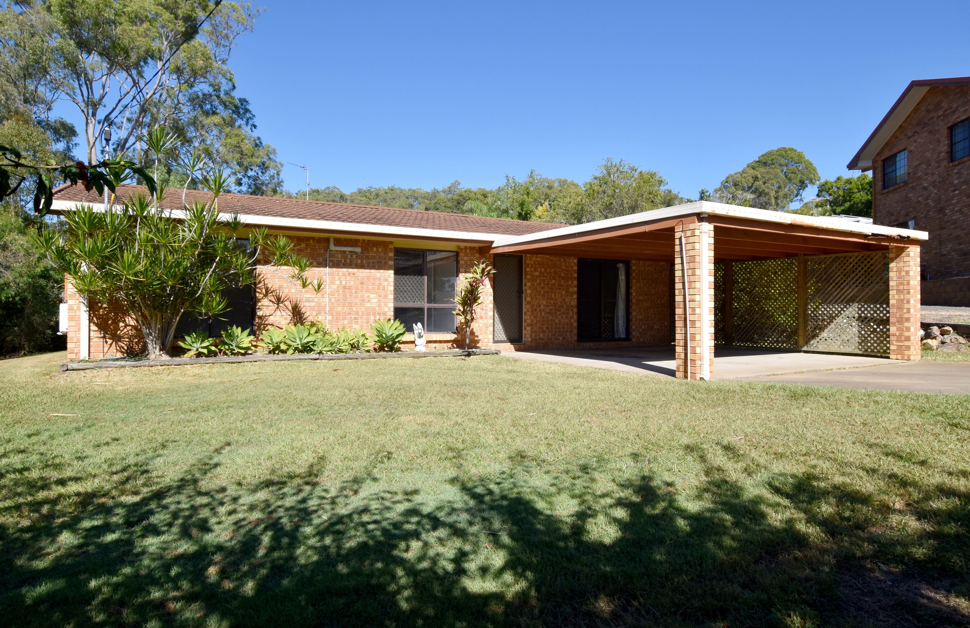 3 Crusade Court, Clinton, QLD 4680