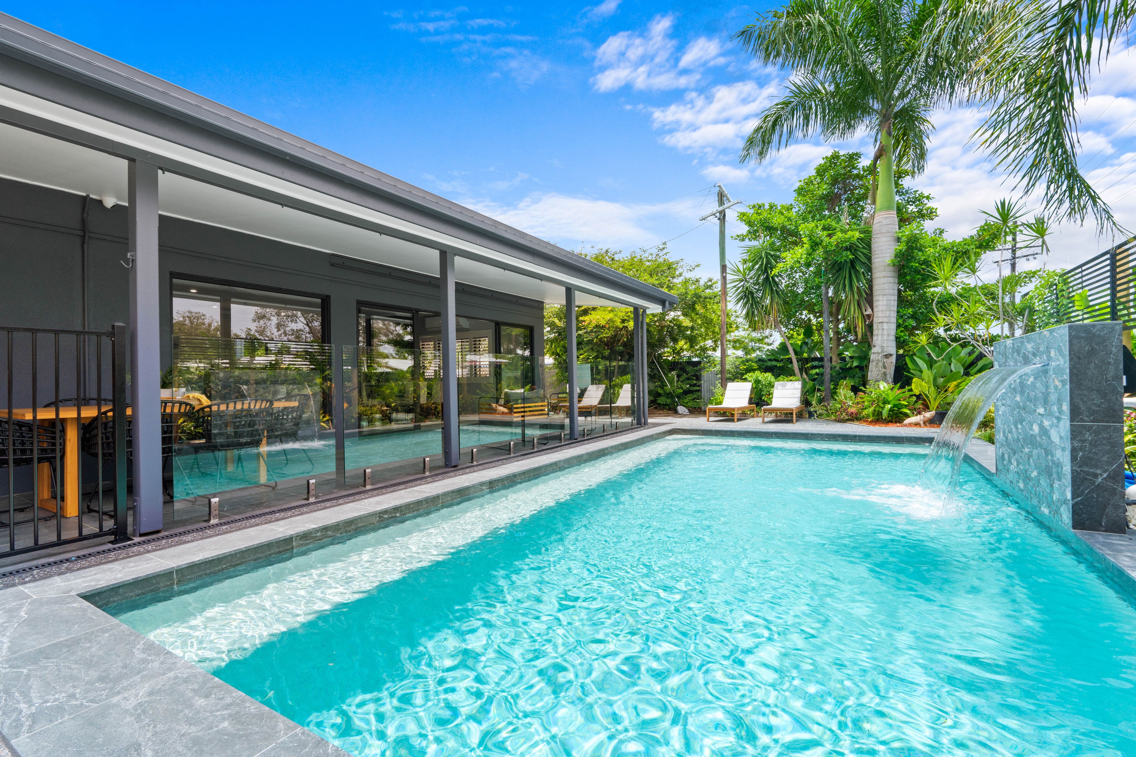 1 Bulolo Close, Trinity Beach, QLD 4879