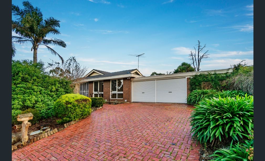 14 Mowbray Drive, Wantirna South, VIC 3152