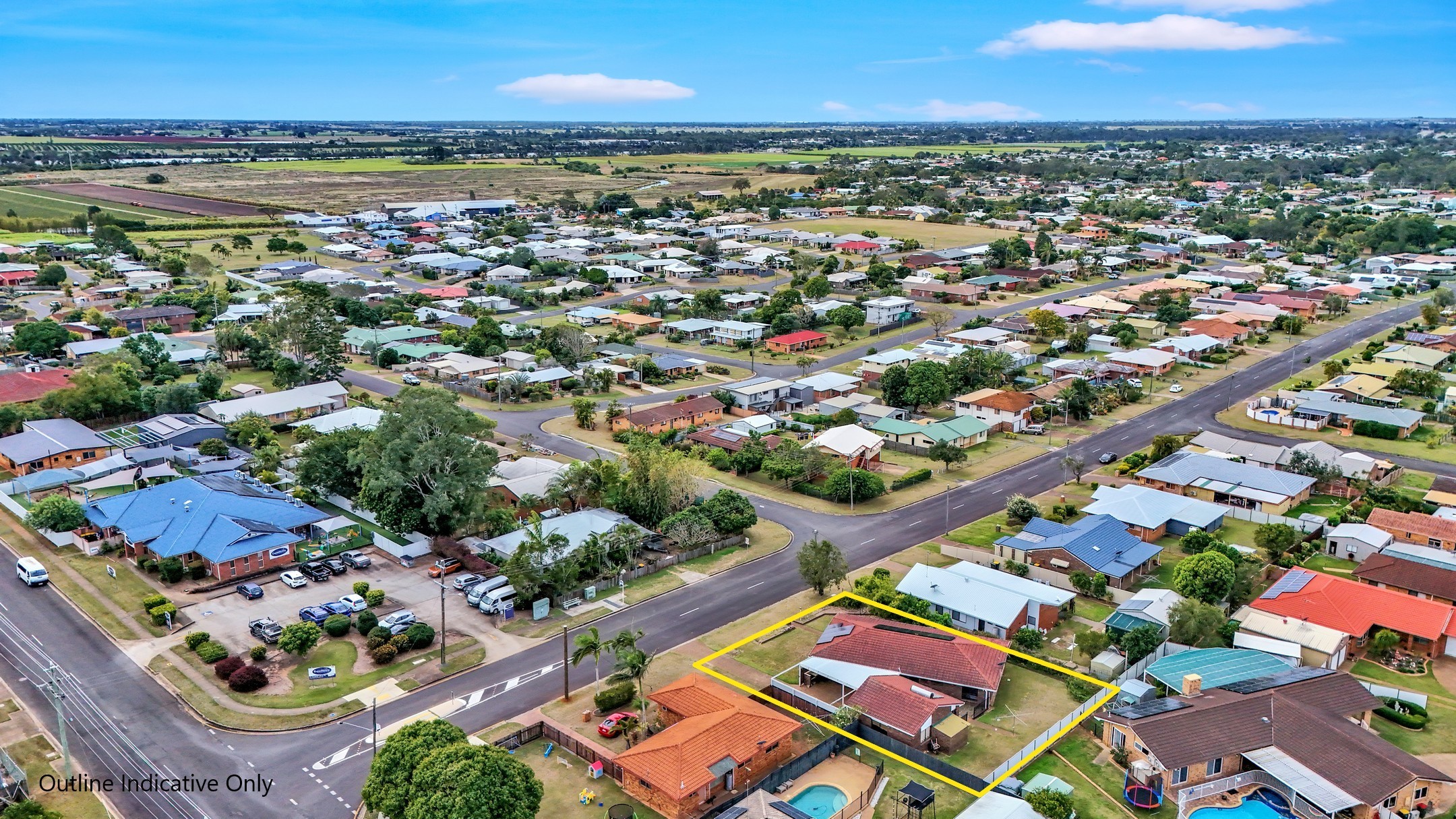 4 Smiths Road, Avoca, QLD 4670