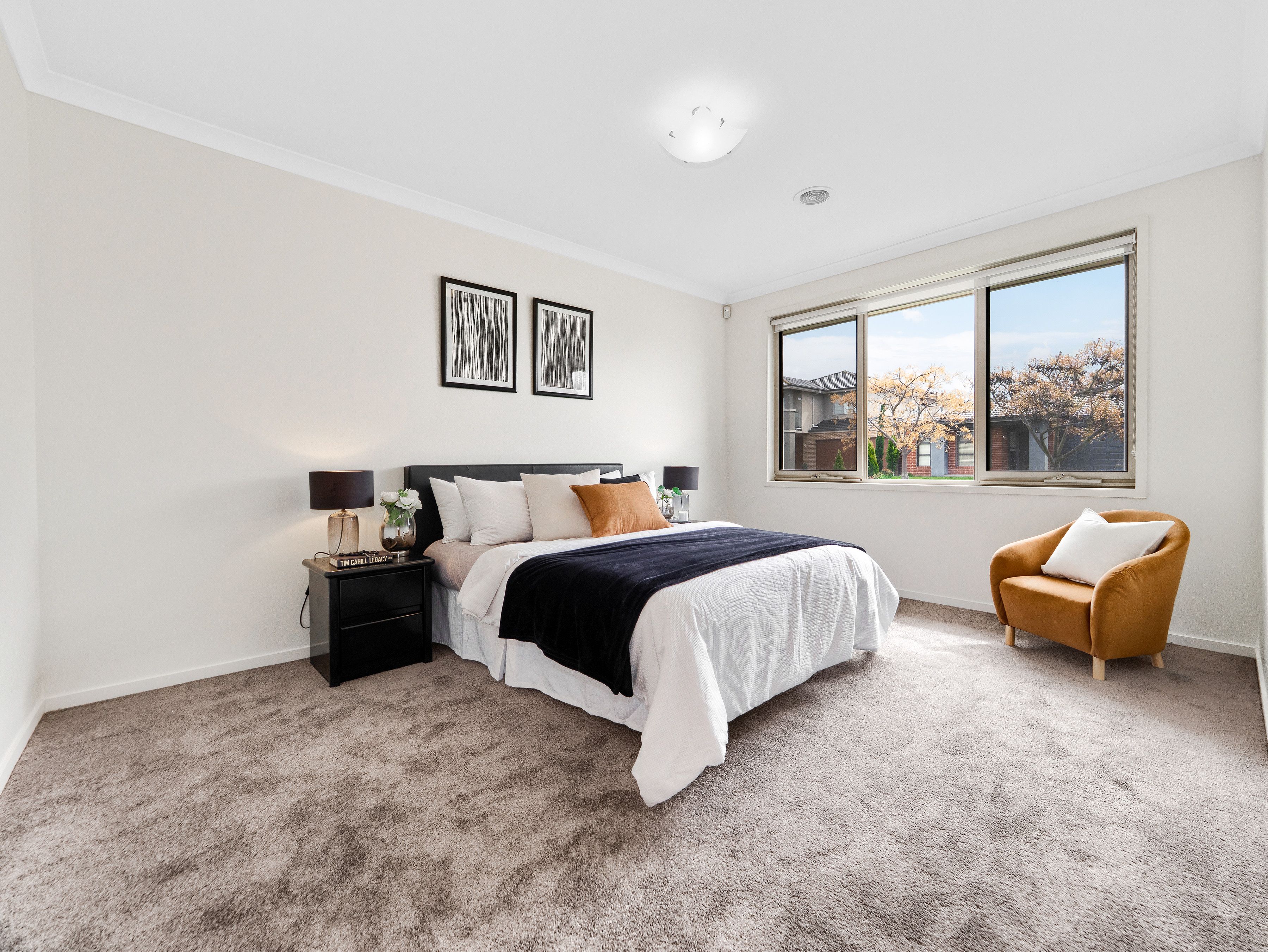 11 Malmesbury Road, Cranbourne North, VIC 3977