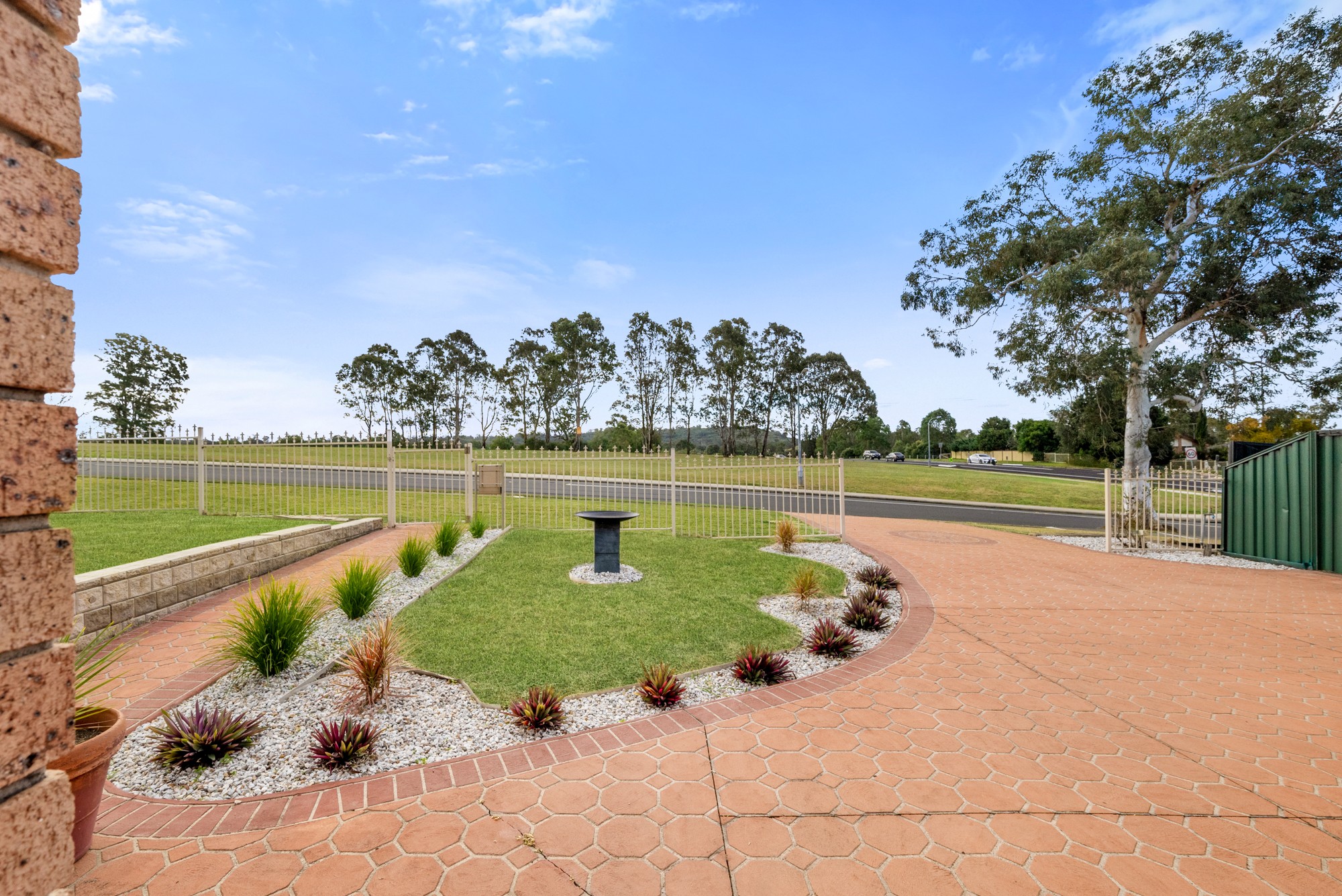 192 Thunderbolt Drive, Raby, NSW 2566