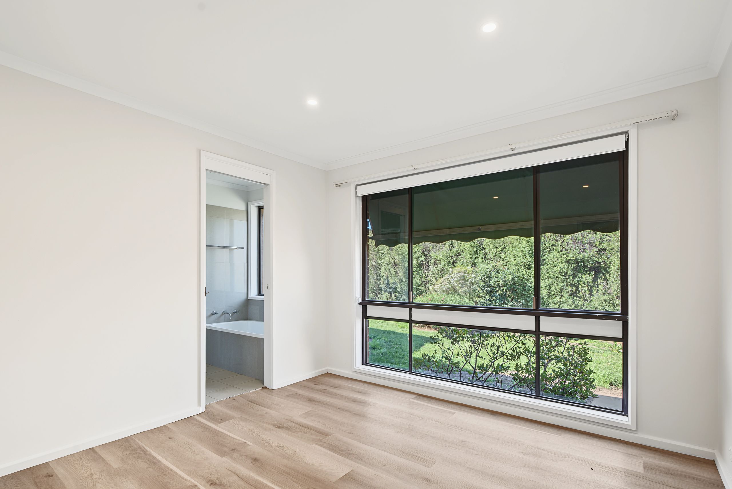 26 Rosedale Drive — photo 2 of 14