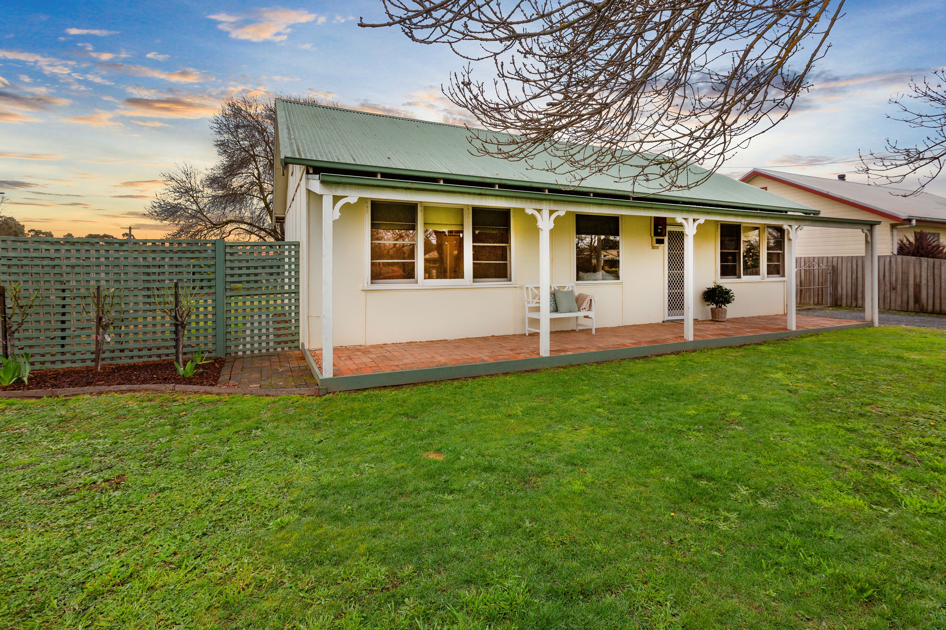 21 Kitchen Street, Mansfield VIC 3722