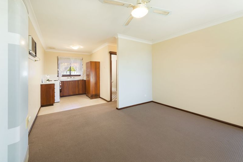 1/682 Wilkinson Street, Glenroy, NSW 2640