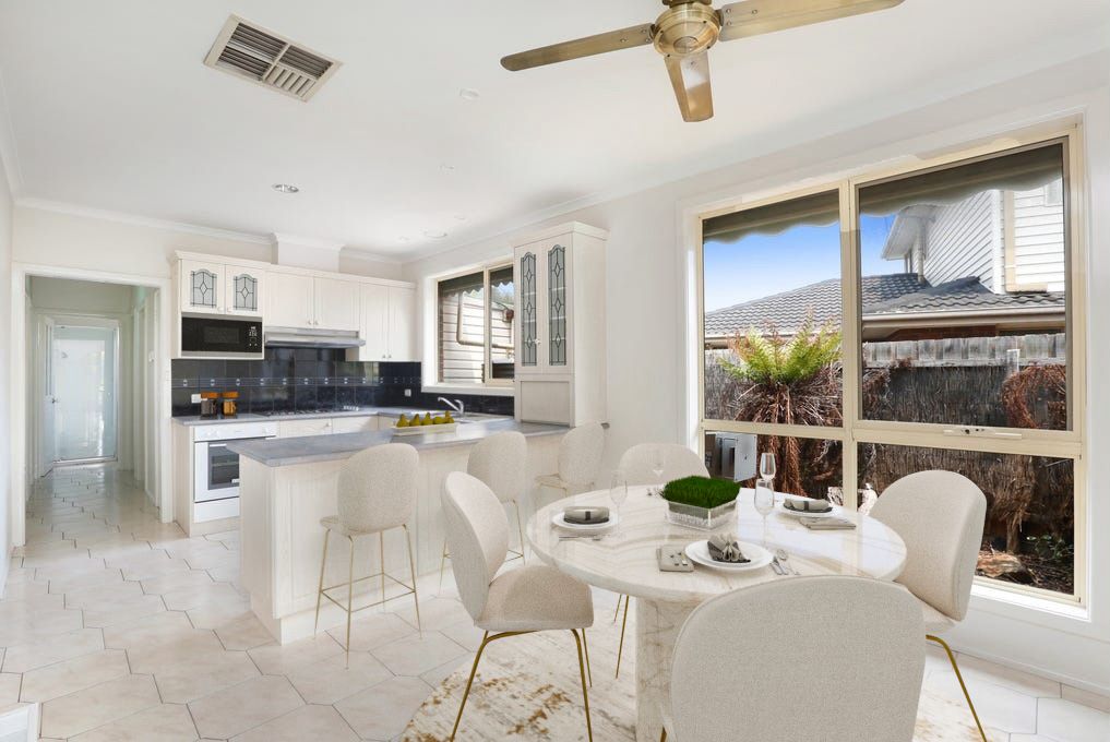9 Beacon Hills Crescent, Craigieburn, VIC 3064