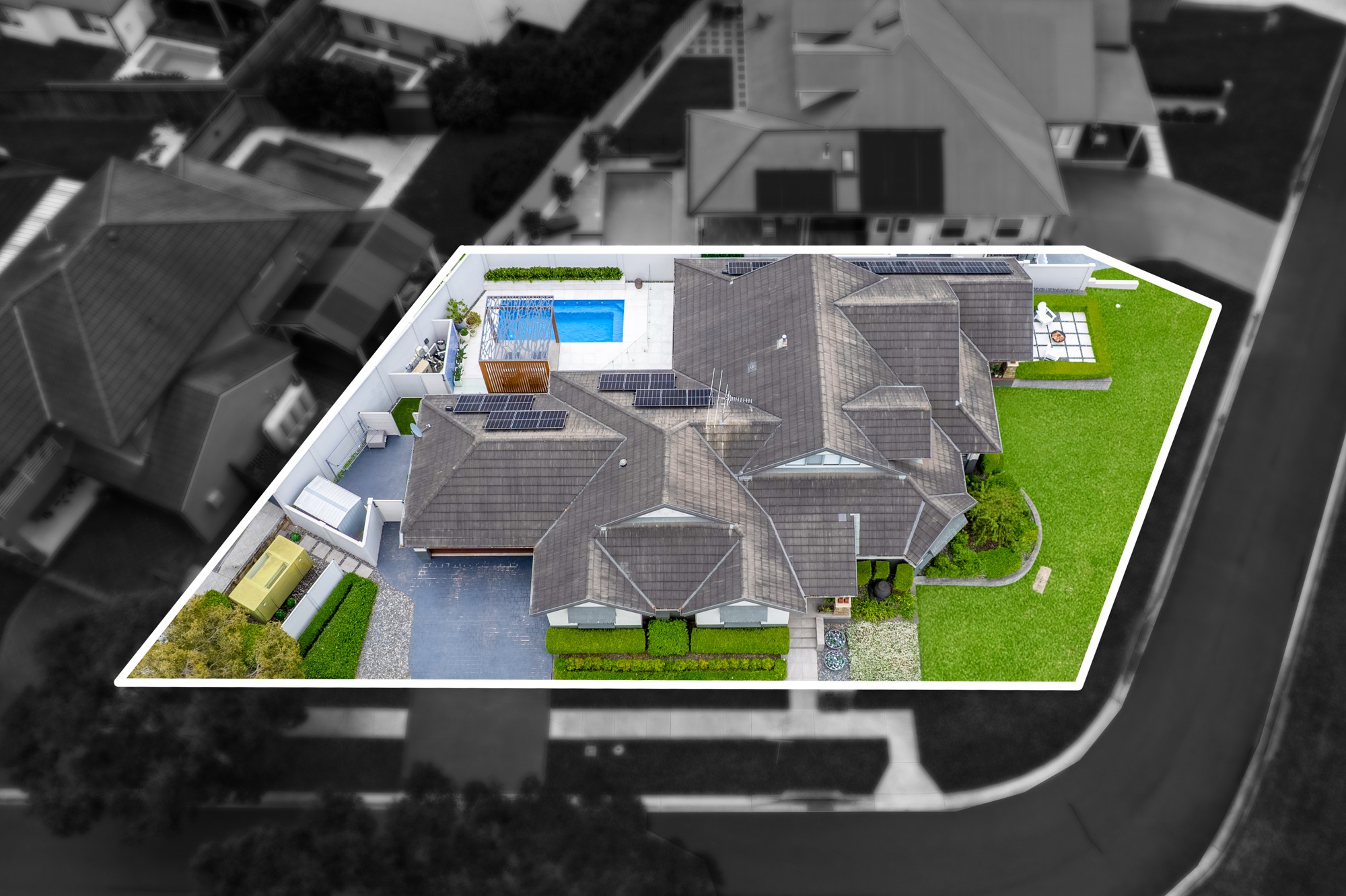 27 Rheinbergers Circuit, Elderslie, NSW 2570