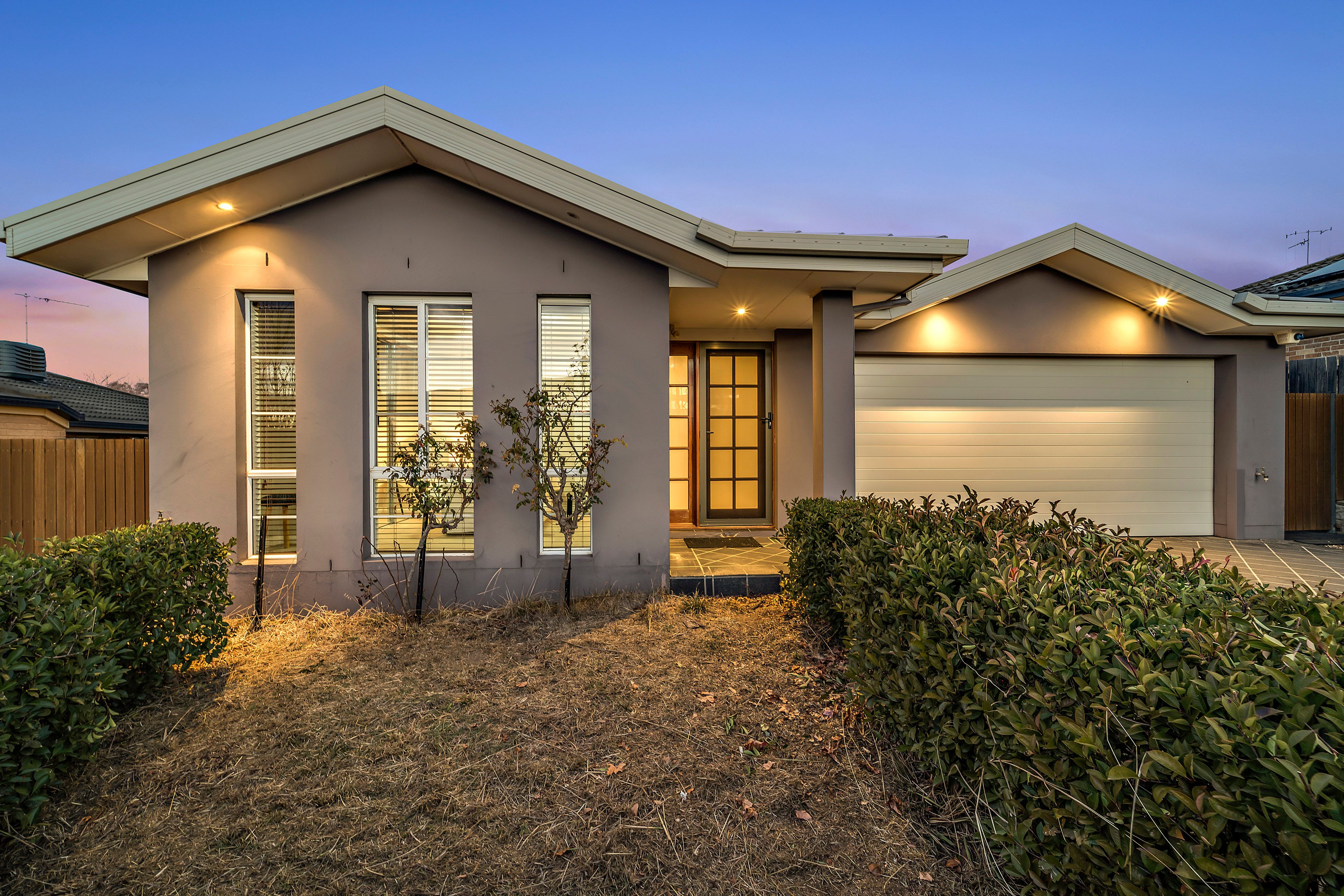 52 Branson Street, Dunlop, ACT 2615