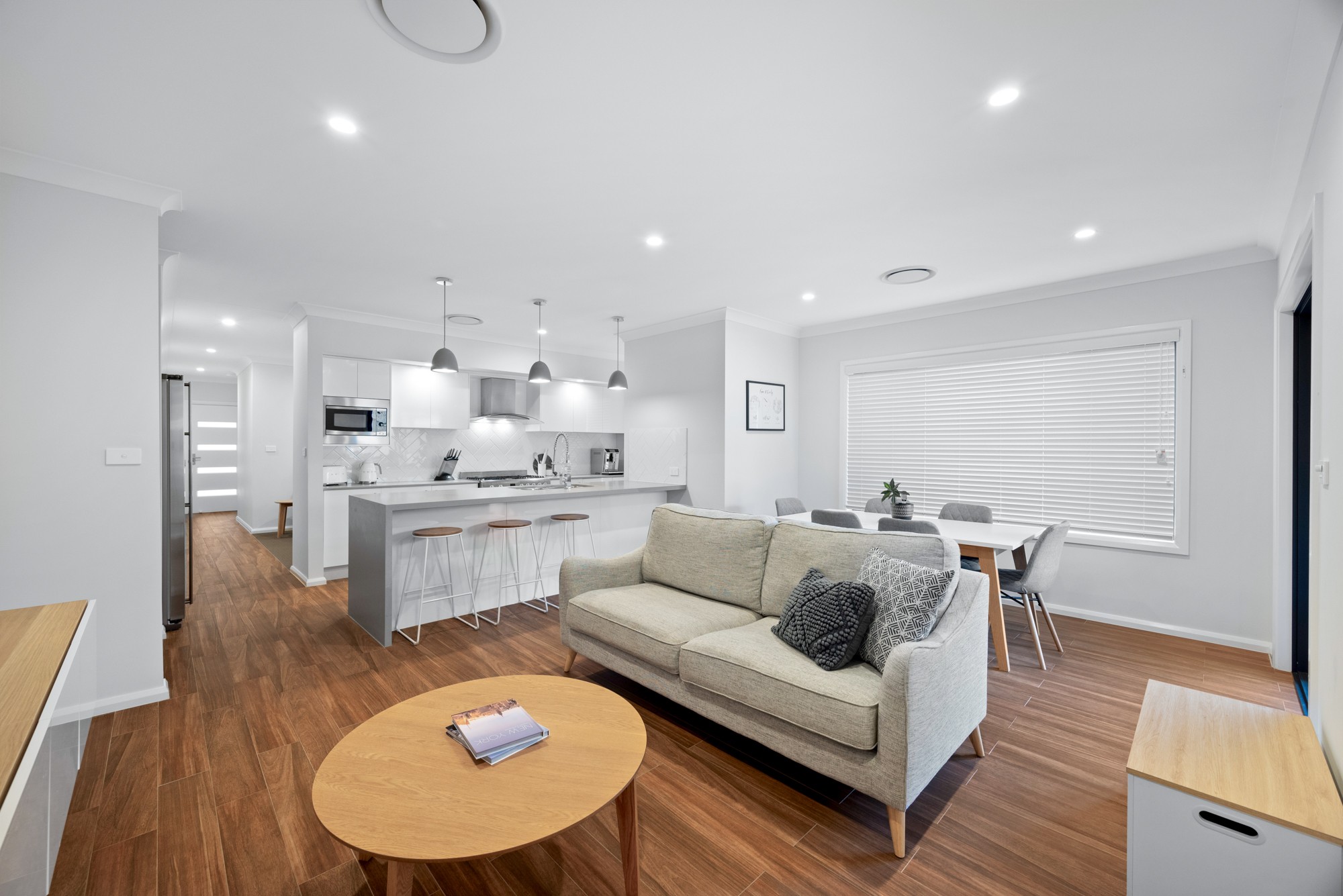 3 Convoy Street, JORDAN SPRINGS, NSW 2747