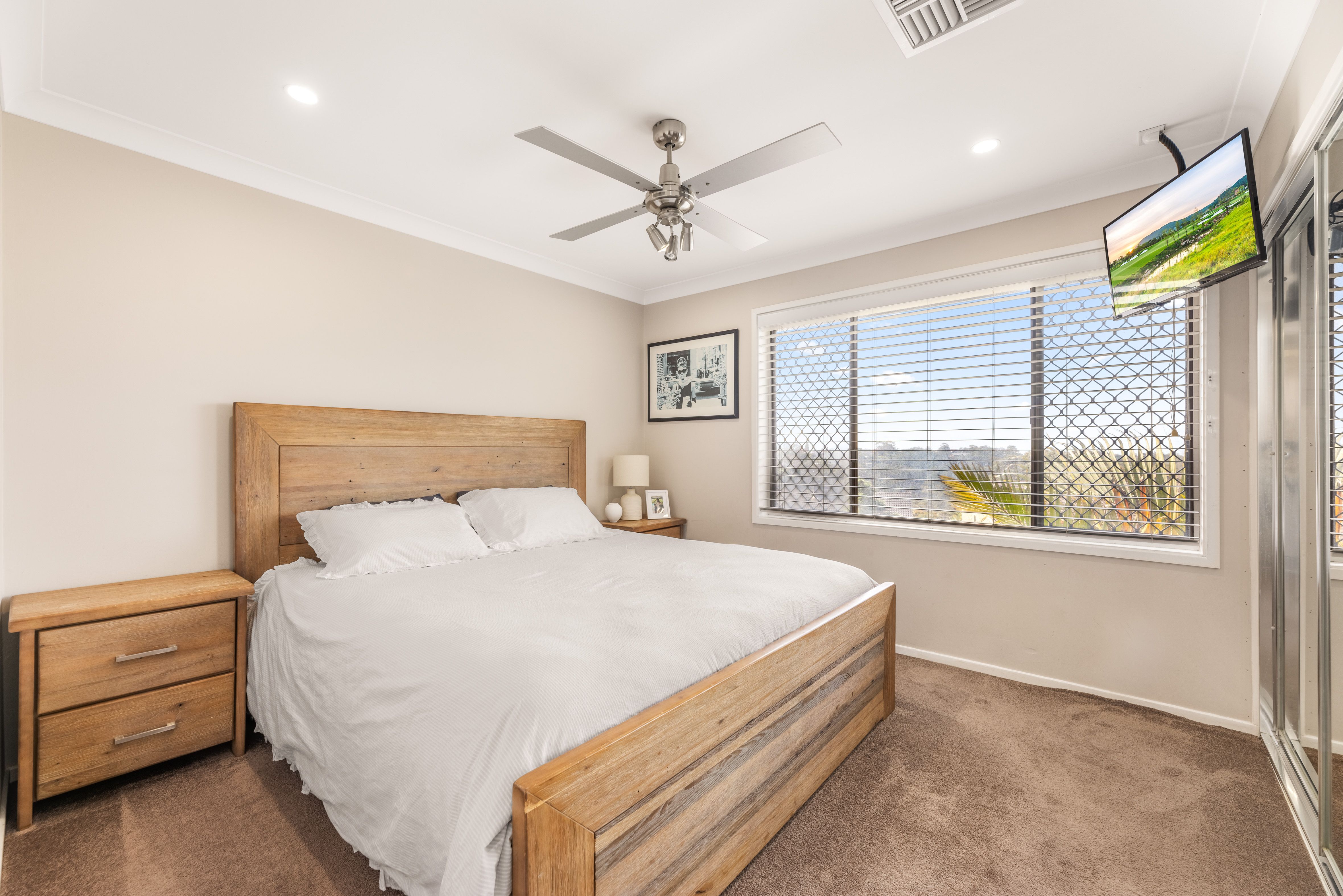 4 Belbowrie Close — photo 16 of 18
