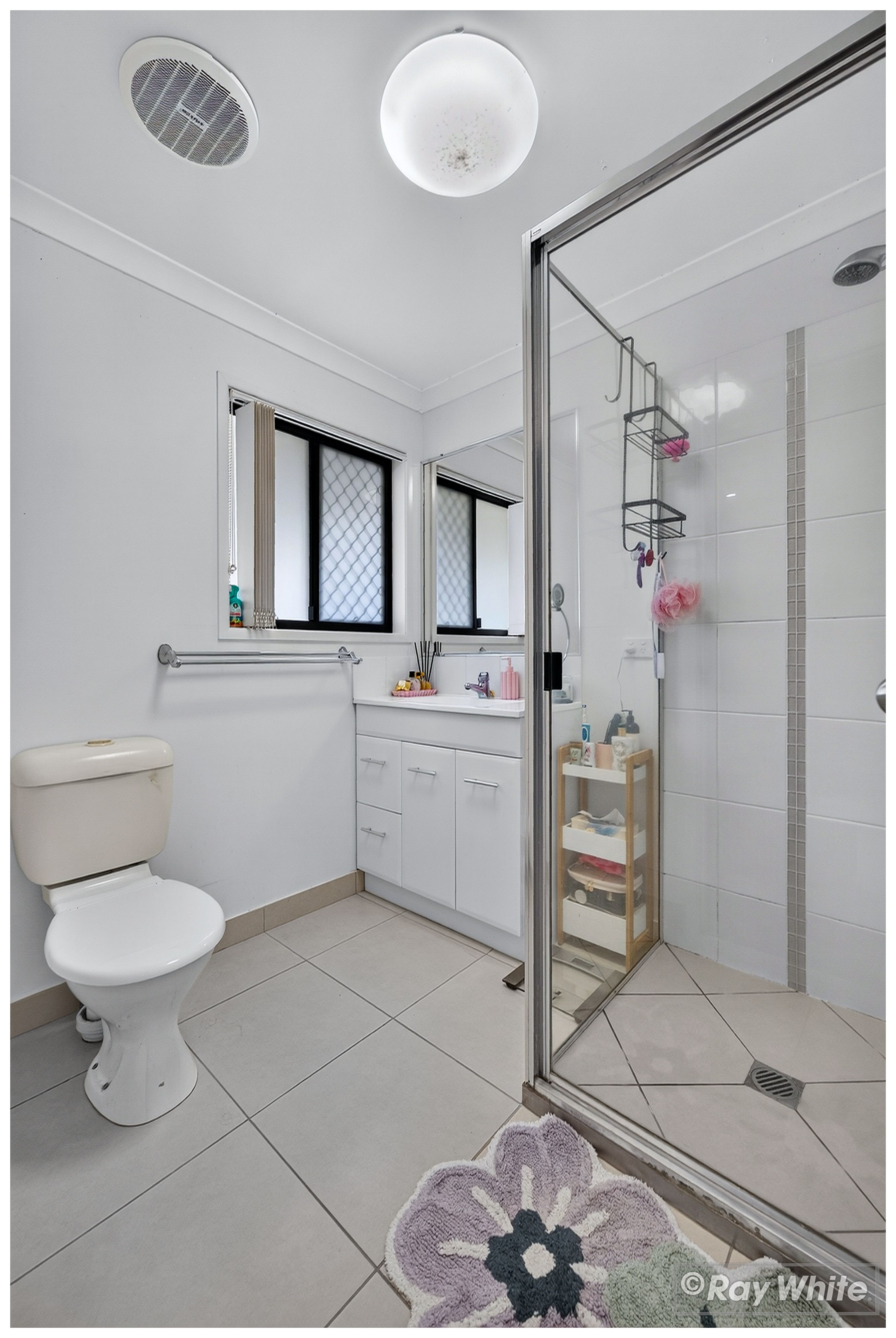 19 Doongarra Crescent — photo 17 of 30